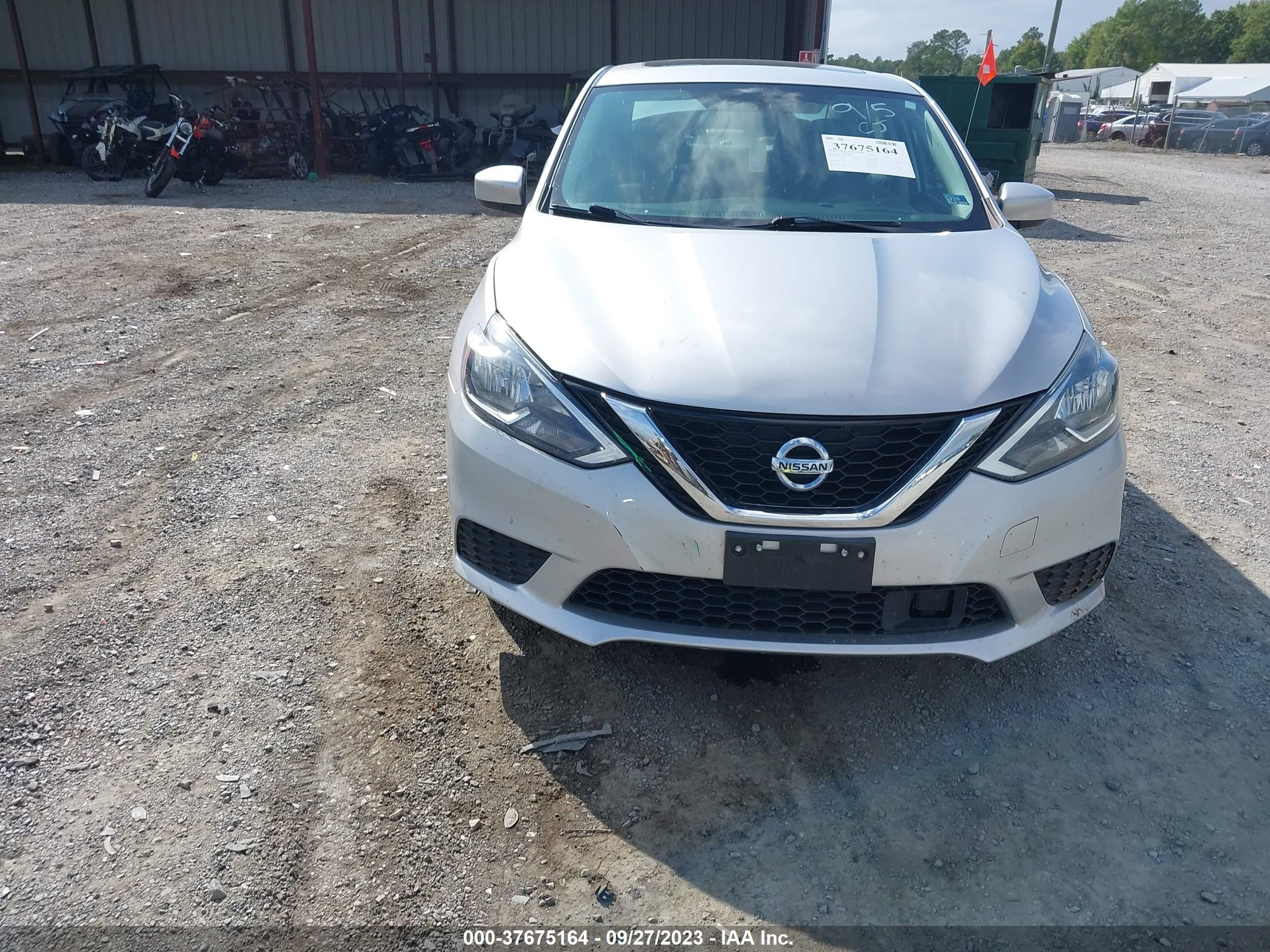 Photo 11 VIN: 3N1AB7AP1KY384224 - NISSAN SENTRA 