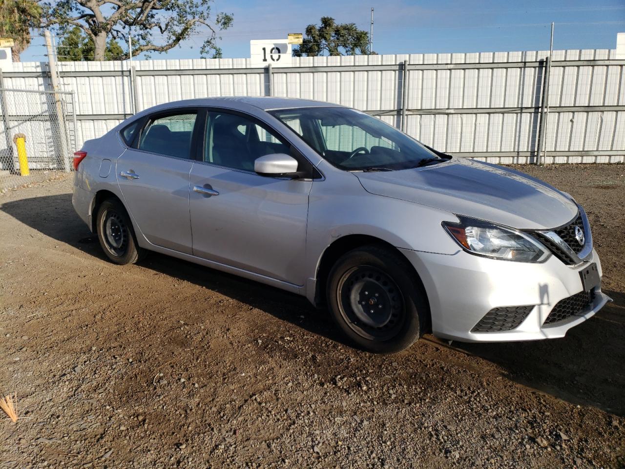 Photo 3 VIN: 3N1AB7AP1KY406772 - NISSAN SENTRA 