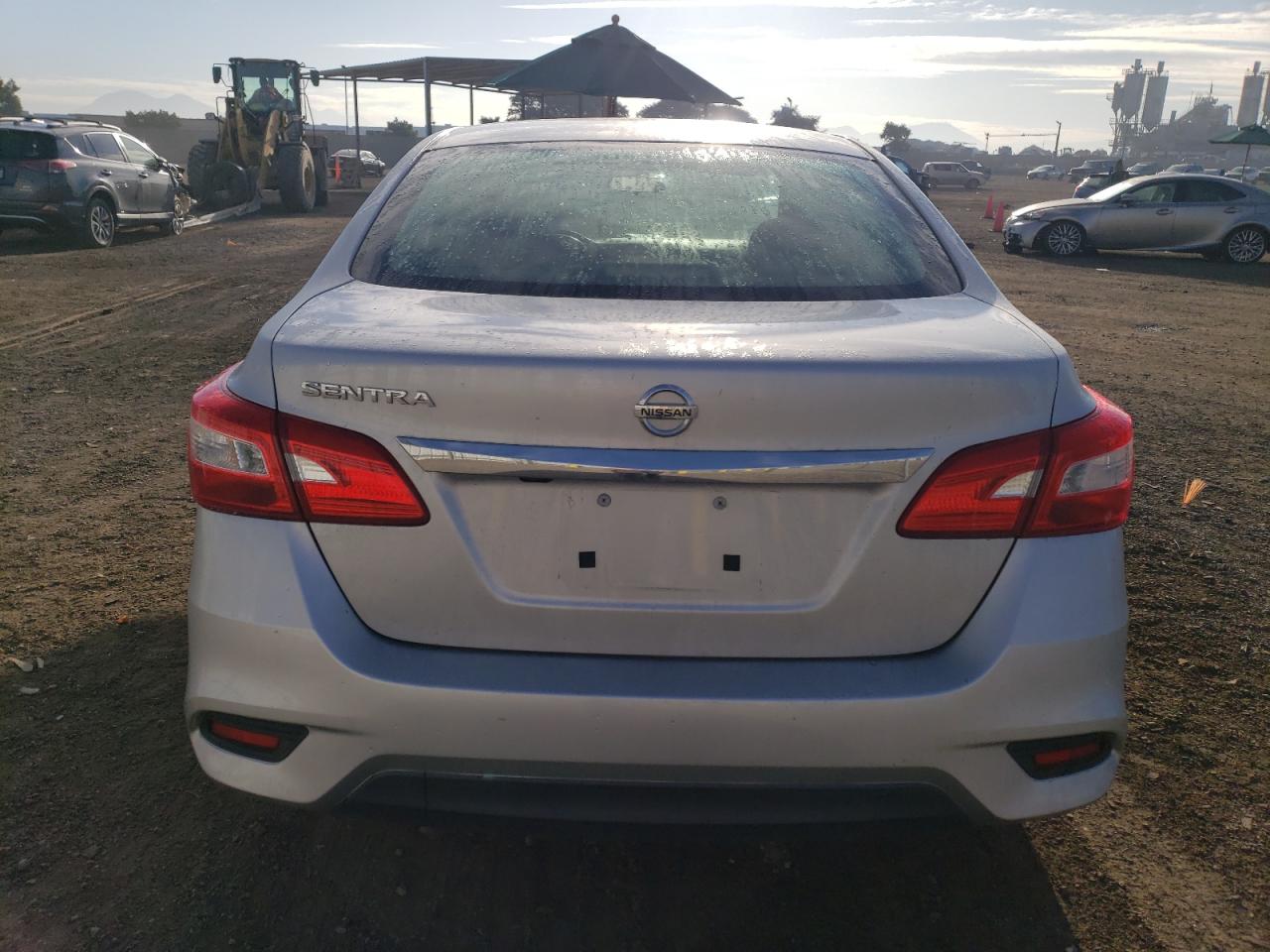 Photo 5 VIN: 3N1AB7AP1KY406772 - NISSAN SENTRA 