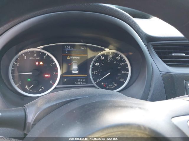 Photo 6 VIN: 3N1AB7AP1KY421689 - NISSAN SENTRA 