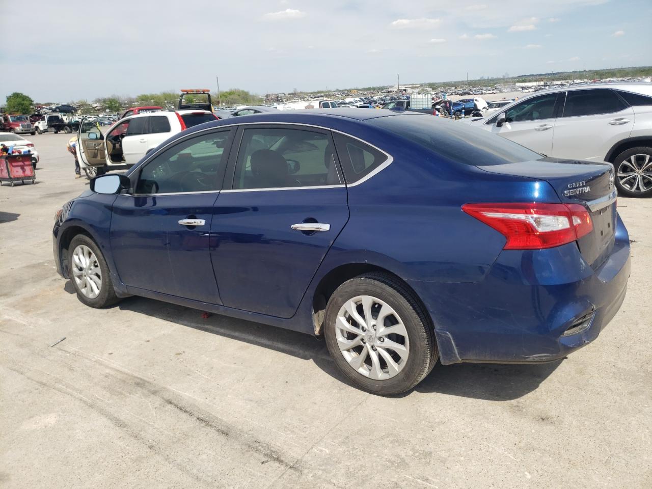 Photo 1 VIN: 3N1AB7AP1KY423944 - NISSAN SENTRA 