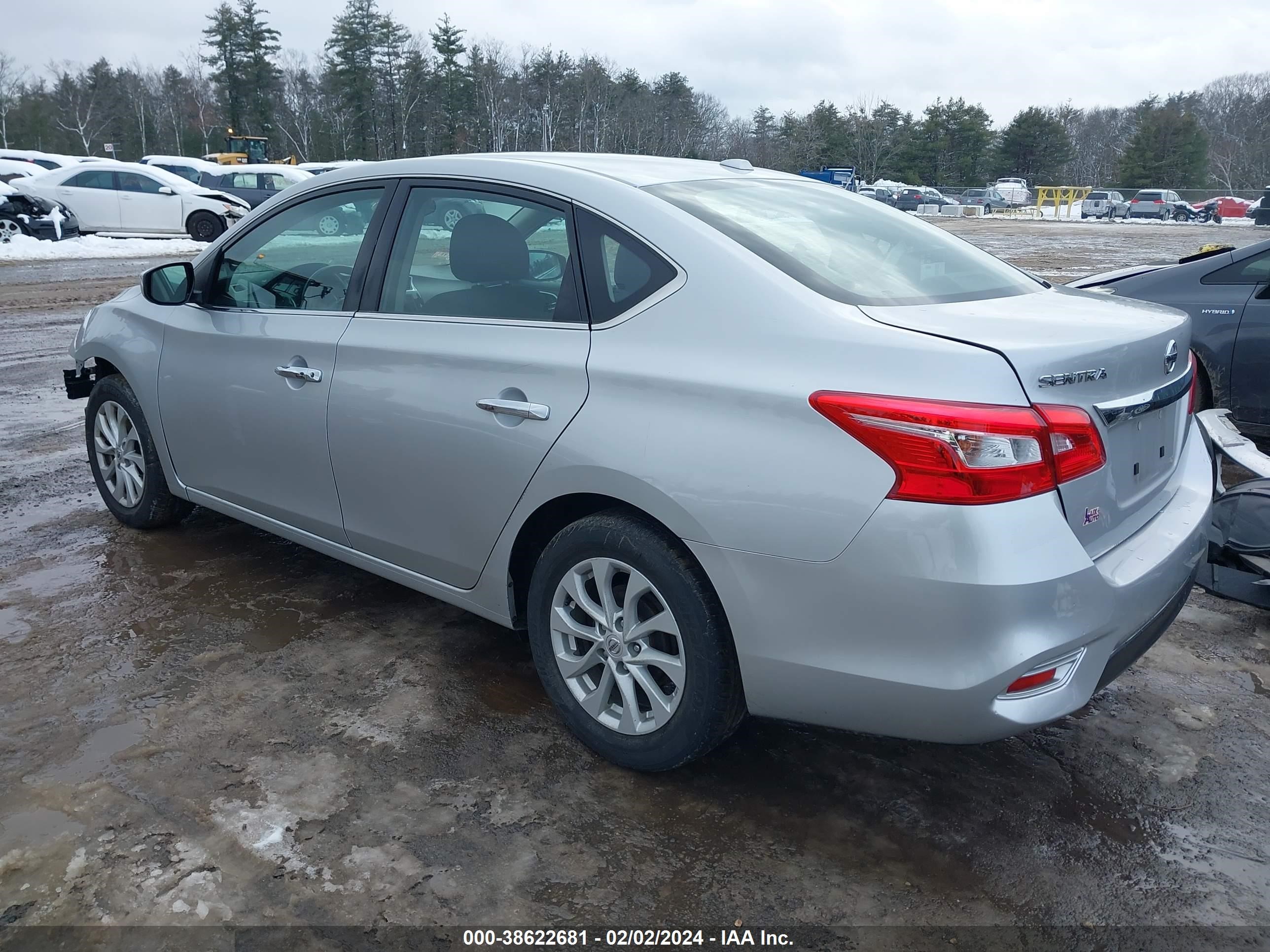 Photo 2 VIN: 3N1AB7AP1KY449220 - NISSAN SENTRA 