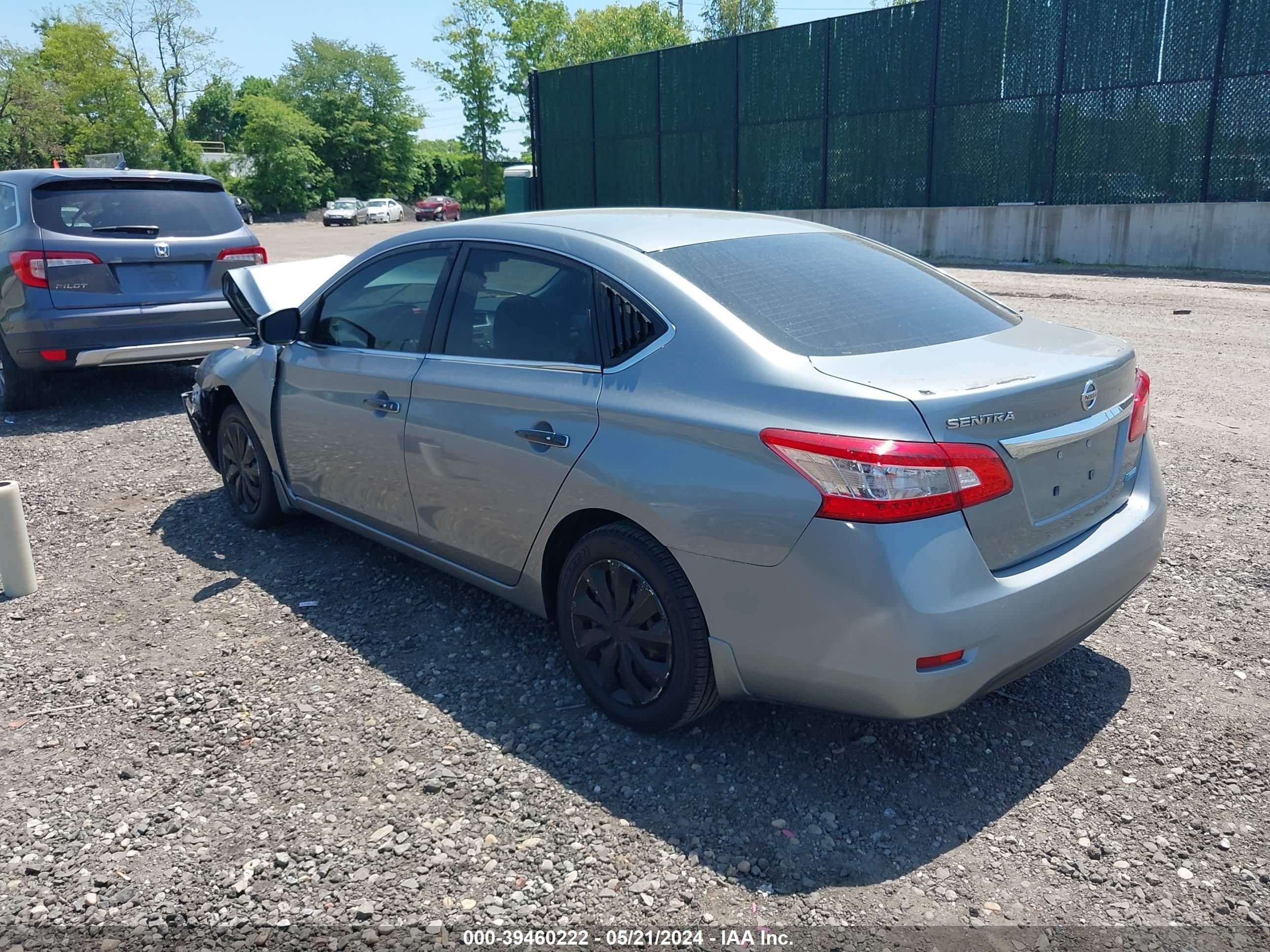 Photo 2 VIN: 3N1AB7AP2DL689408 - NISSAN SENTRA 