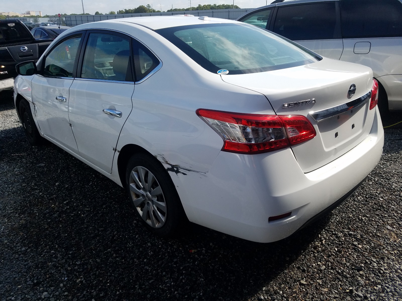 Photo 2 VIN: 3N1AB7AP2FL658520 - NISSAN SENTRA S 