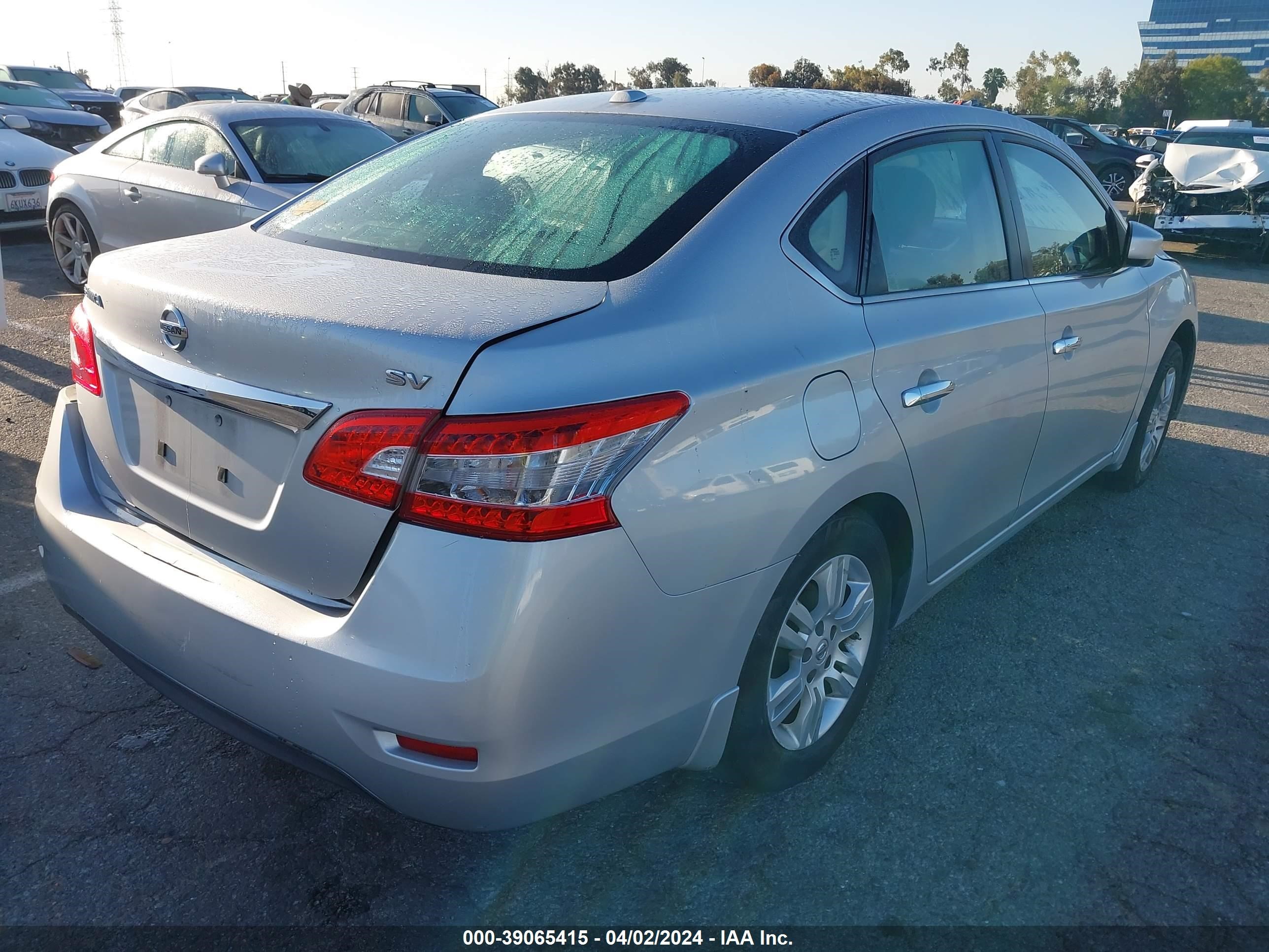 Photo 3 VIN: 3N1AB7AP2FY227081 - NISSAN SENTRA 