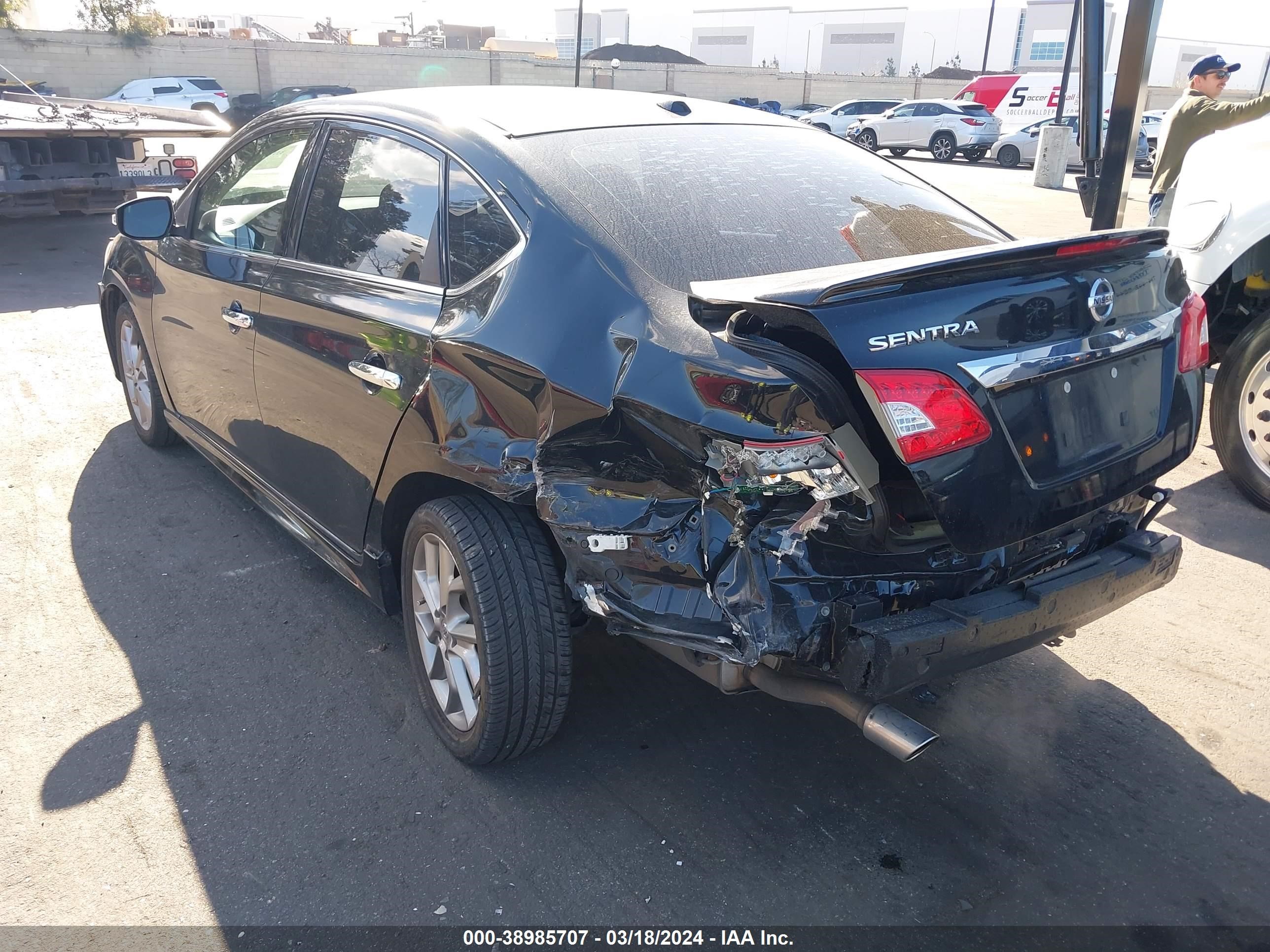 Photo 12 VIN: 3N1AB7AP2FY271744 - NISSAN SENTRA 