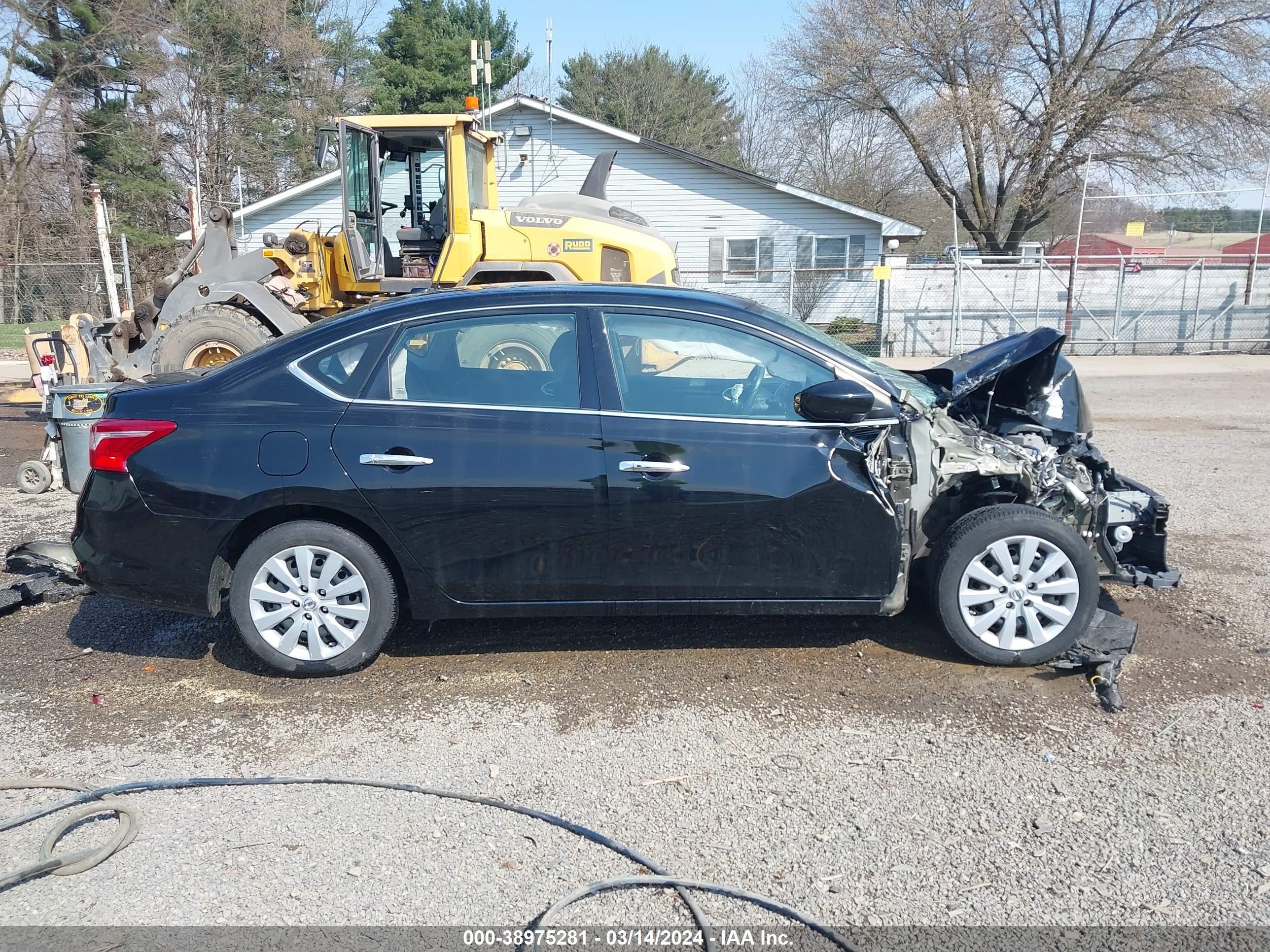 Photo 13 VIN: 3N1AB7AP2GL670331 - NISSAN SENTRA 