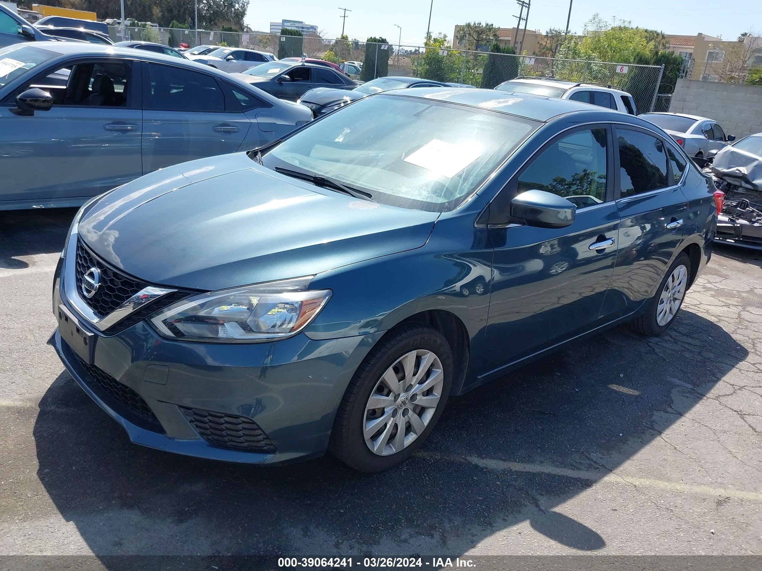 Photo 1 VIN: 3N1AB7AP2GY232377 - NISSAN SENTRA 