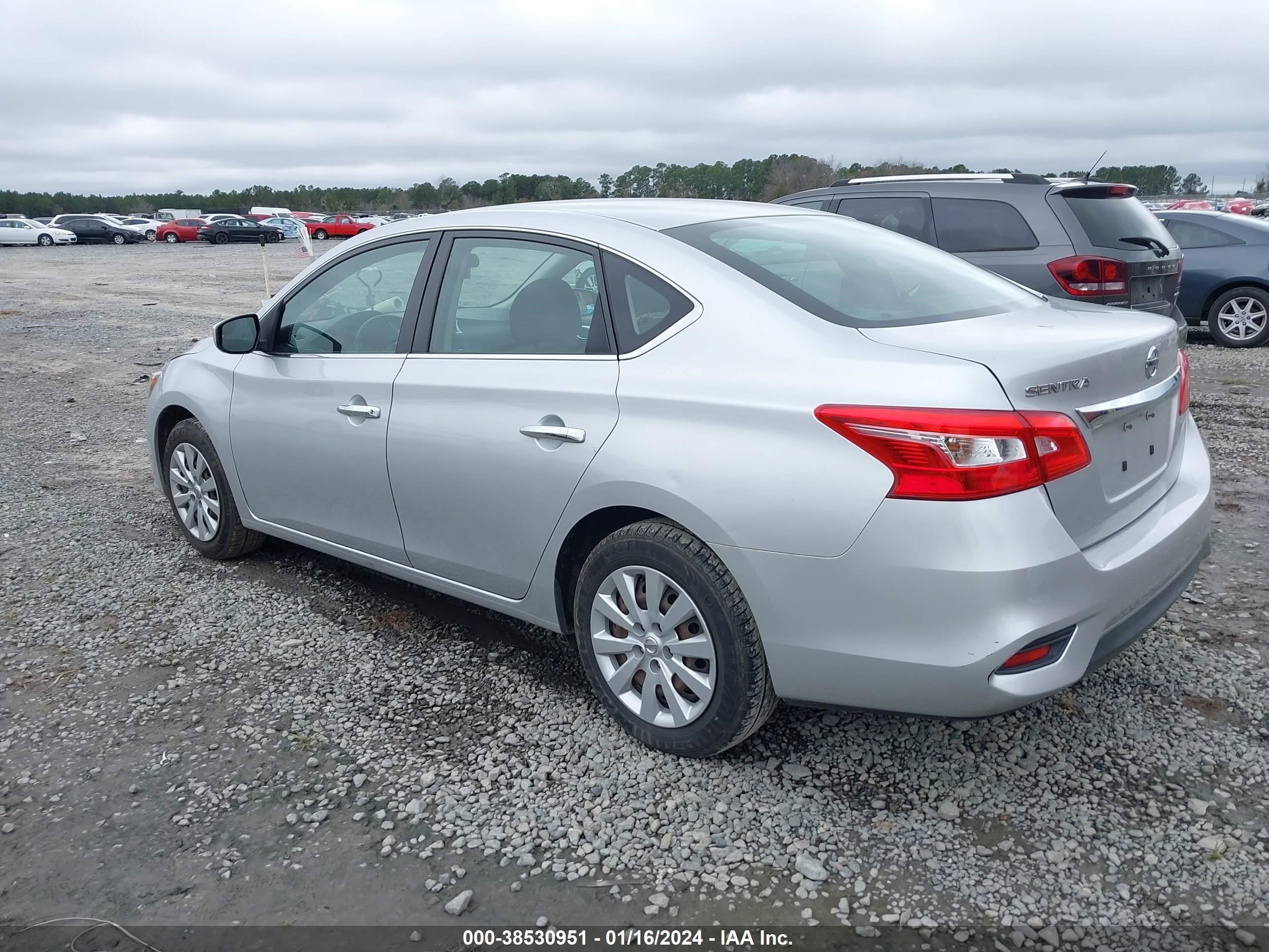 Photo 2 VIN: 3N1AB7AP2GY245744 - NISSAN SENTRA 