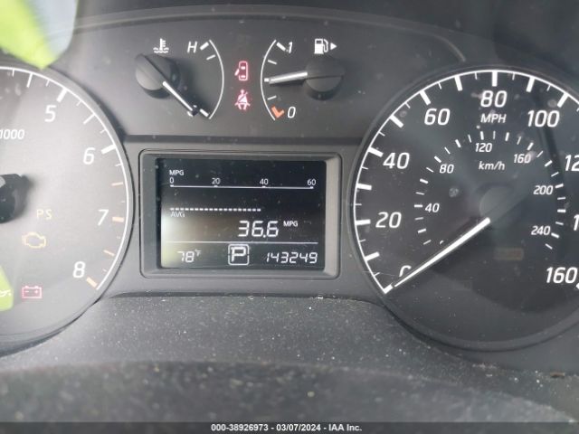 Photo 6 VIN: 3N1AB7AP2GY272426 - NISSAN SENTRA 