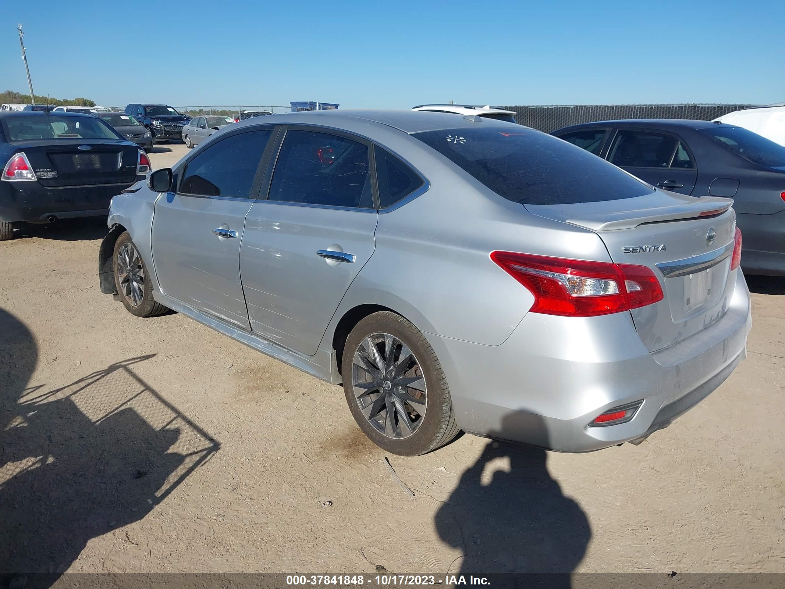 Photo 2 VIN: 3N1AB7AP2GY277898 - NISSAN SENTRA 