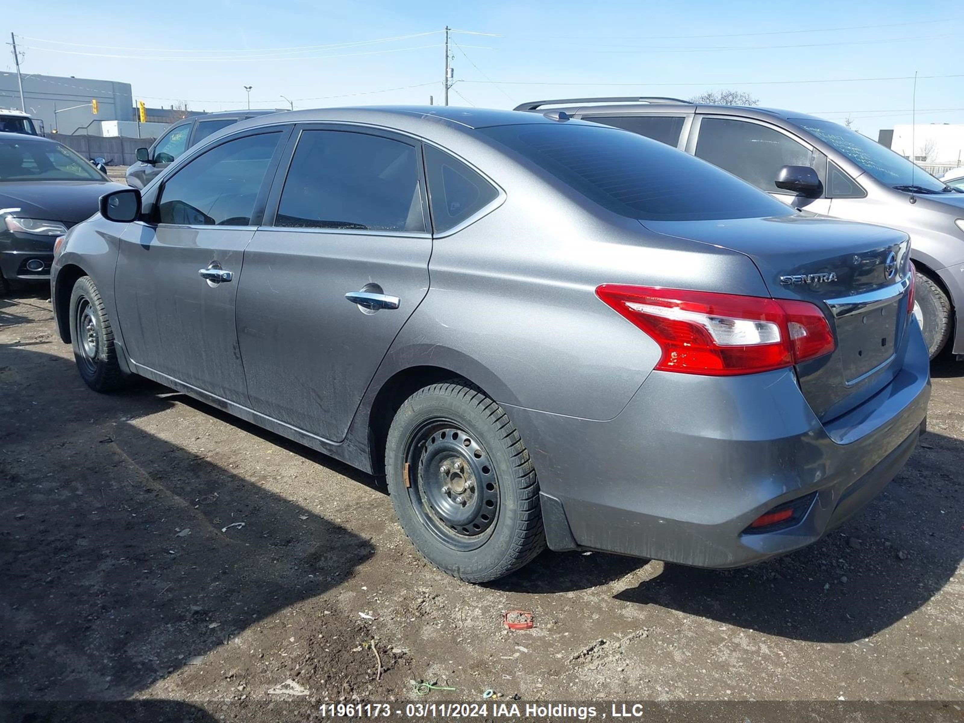 Photo 2 VIN: 3N1AB7AP2HL688524 - NISSAN SENTRA 