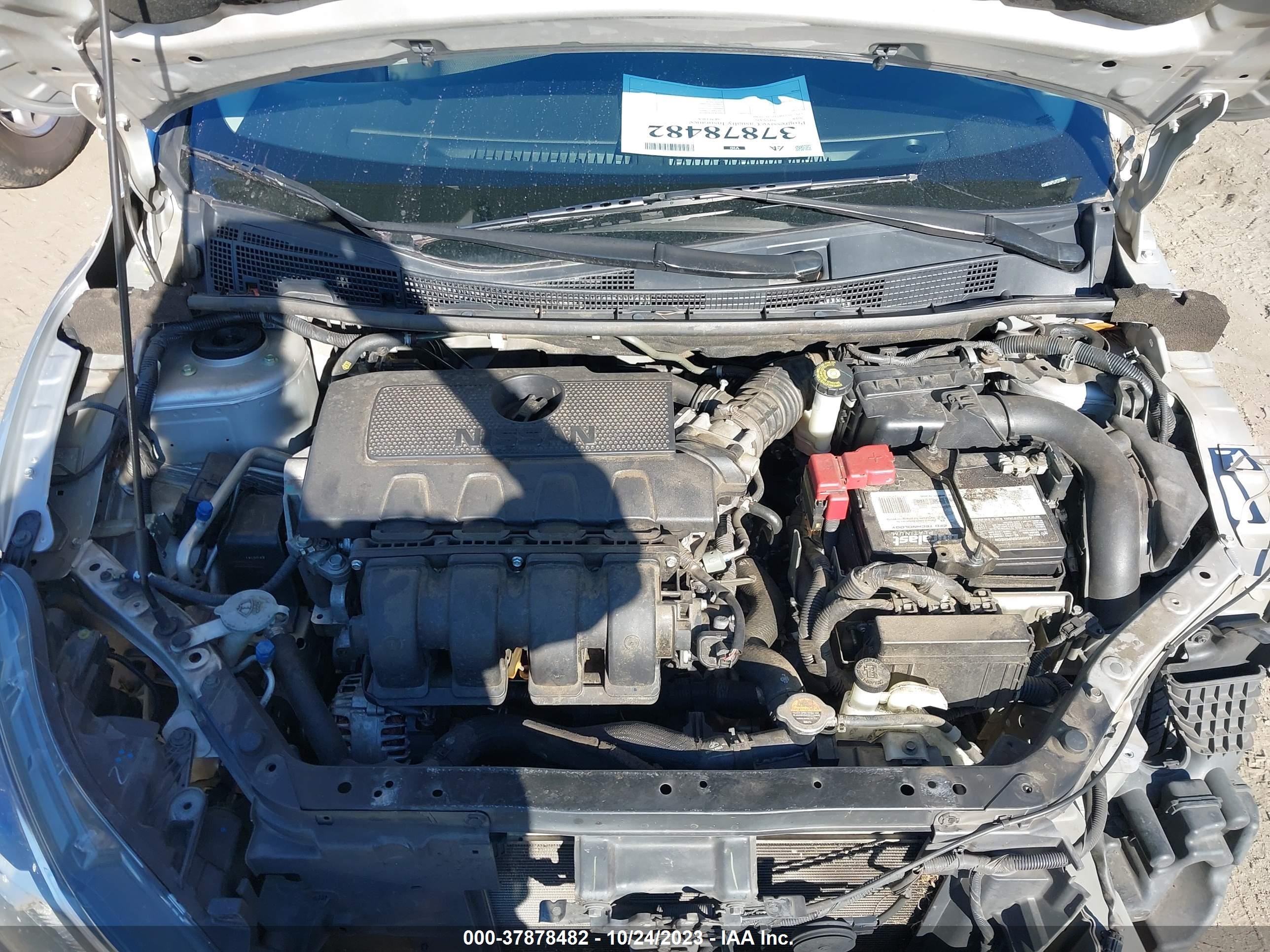 Photo 9 VIN: 3N1AB7AP2JY211004 - NISSAN SENTRA 