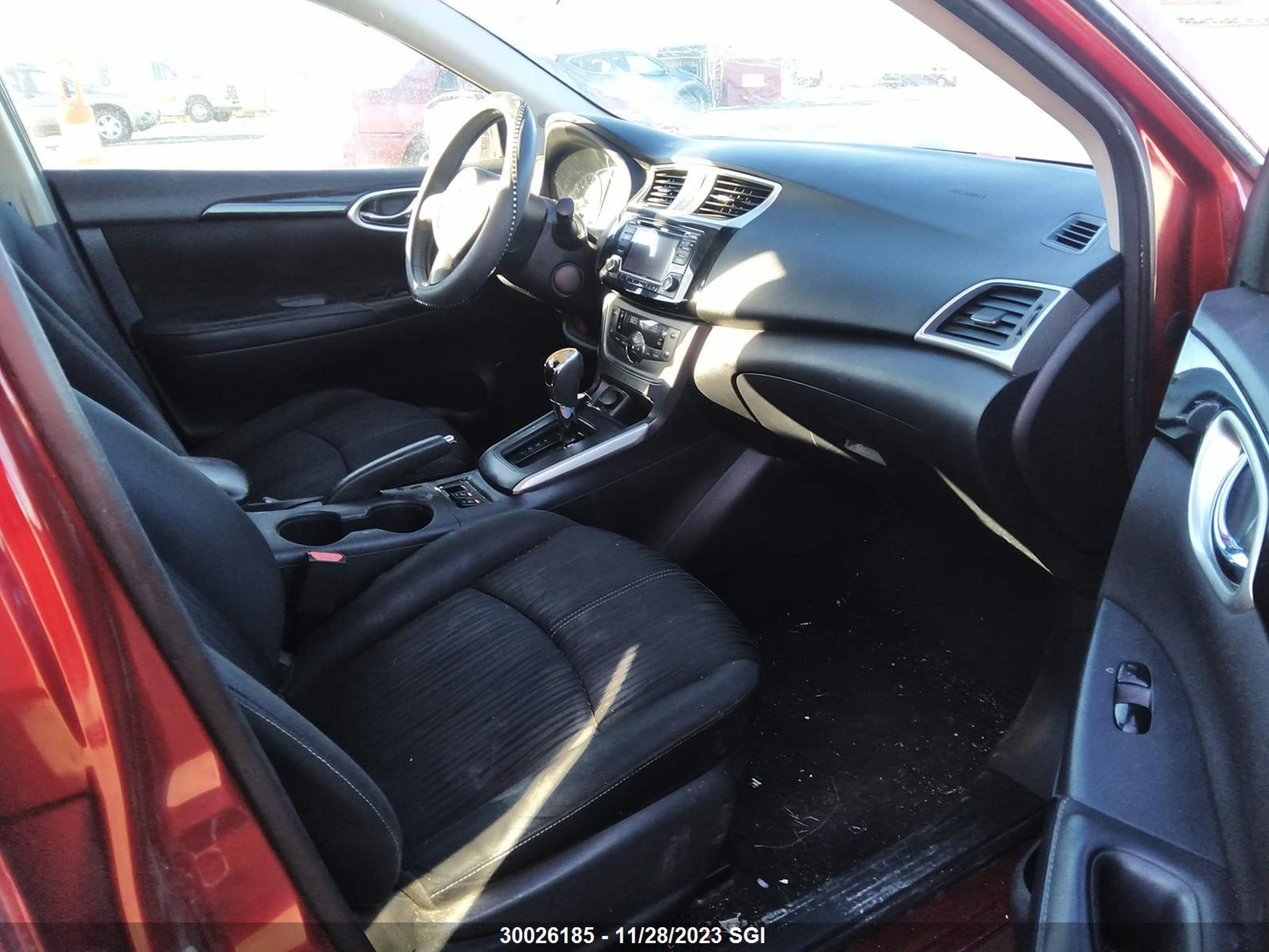 Photo 4 VIN: 3N1AB7AP2JY240728 - NISSAN SENTRA 