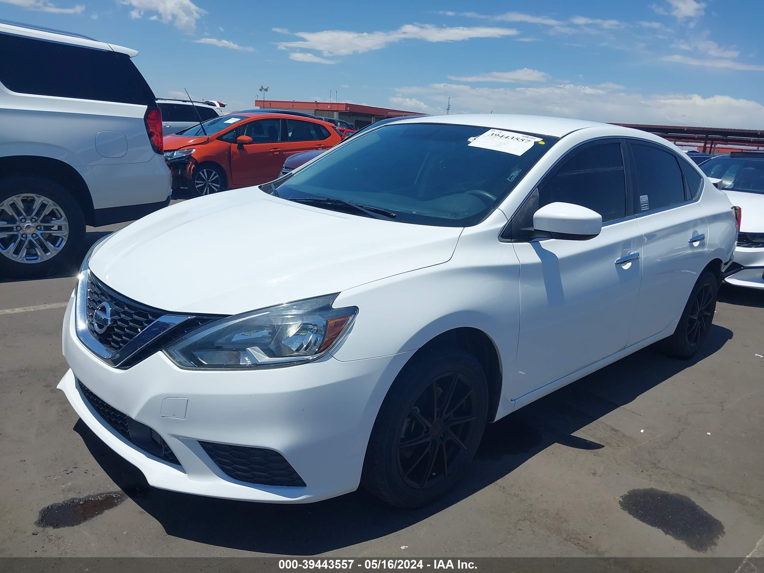 Photo 1 VIN: 3N1AB7AP2JY273163 - NISSAN SENTRA 