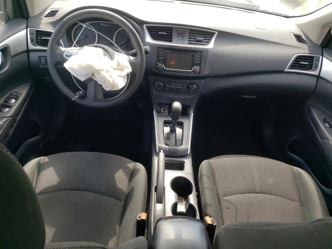 Photo 7 VIN: 3N1AB7AP2JY328324 - NISSAN SENTRA 