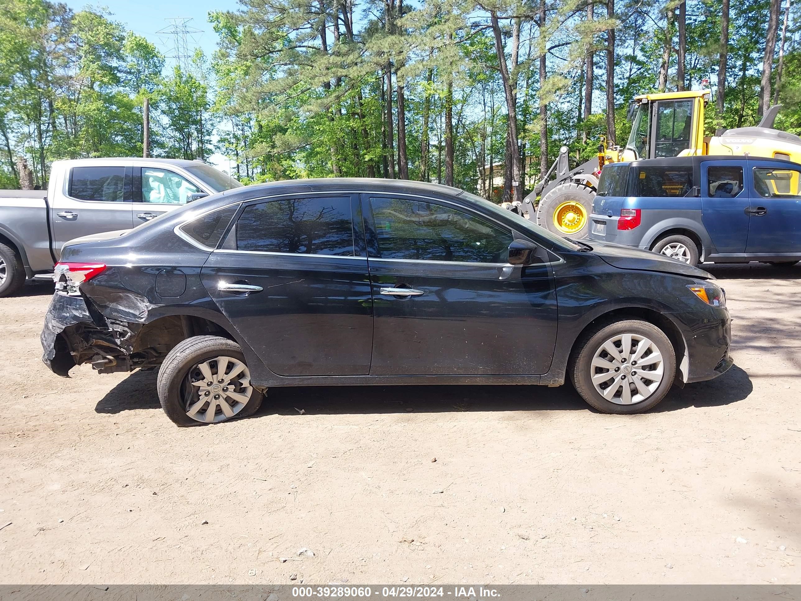 Photo 13 VIN: 3N1AB7AP2JY331966 - NISSAN SENTRA 