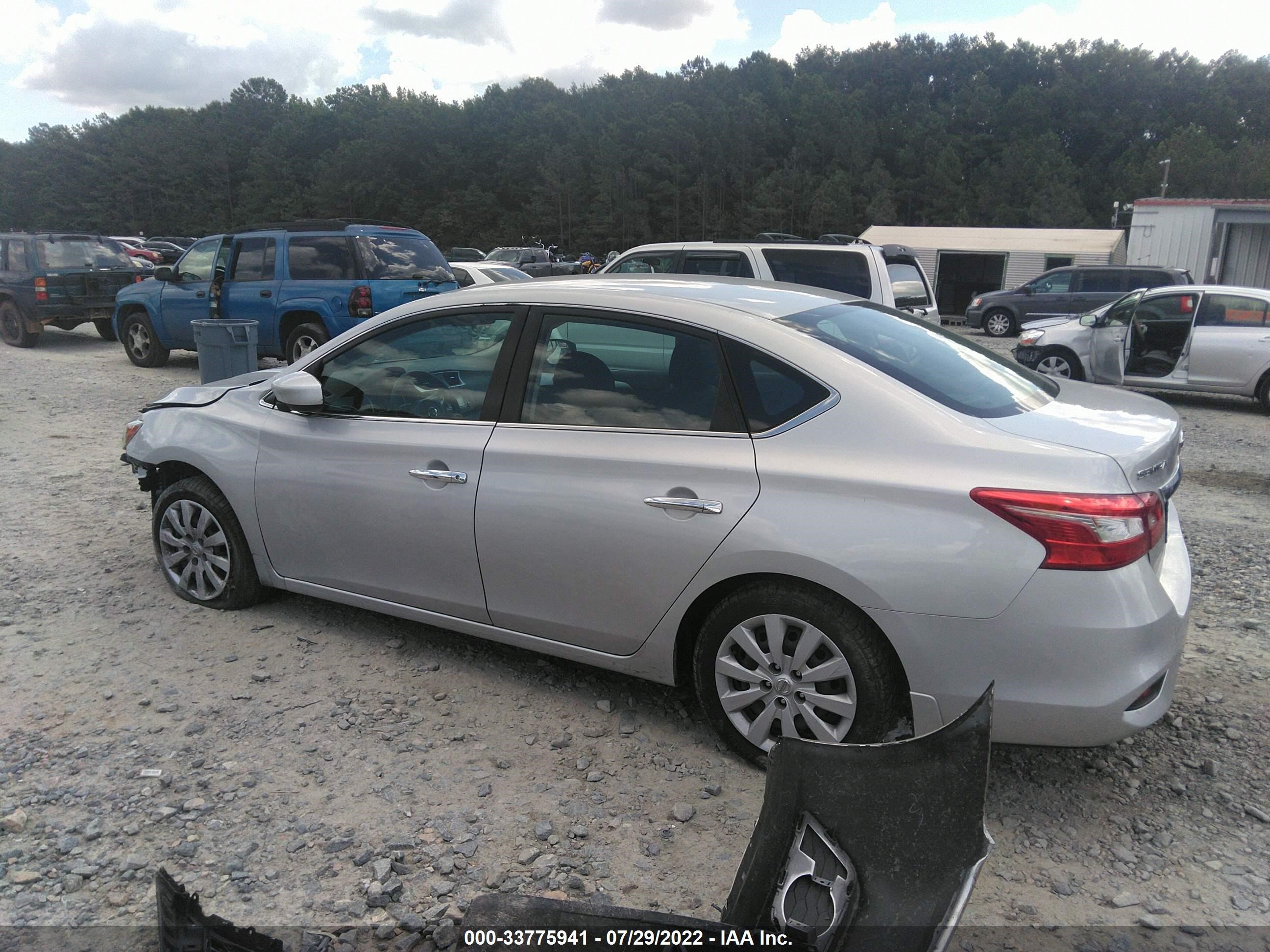 Photo 2 VIN: 3N1AB7AP2JY337136 - NISSAN SENTRA 