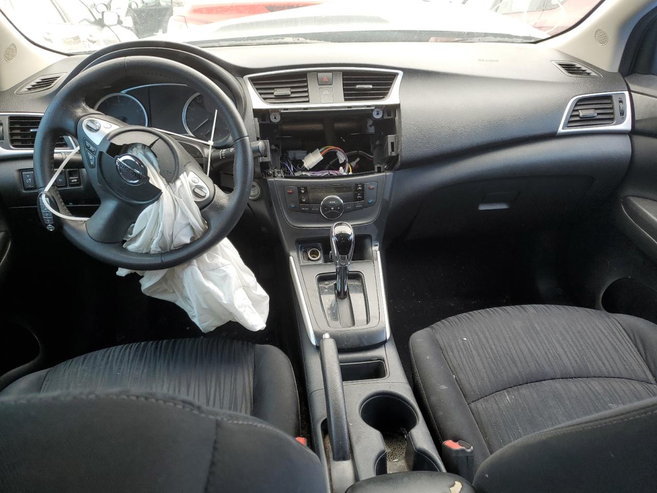 Photo 7 VIN: 3N1AB7AP2KL607884 - NISSAN SENTRA 