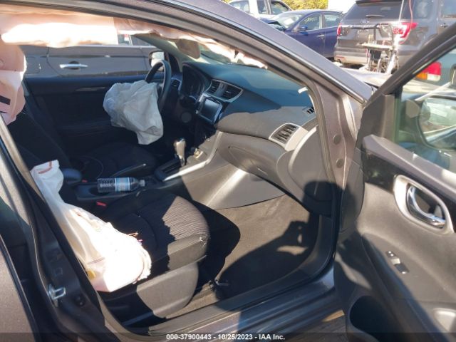 Photo 4 VIN: 3N1AB7AP2KY273780 - NISSAN SENTRA 