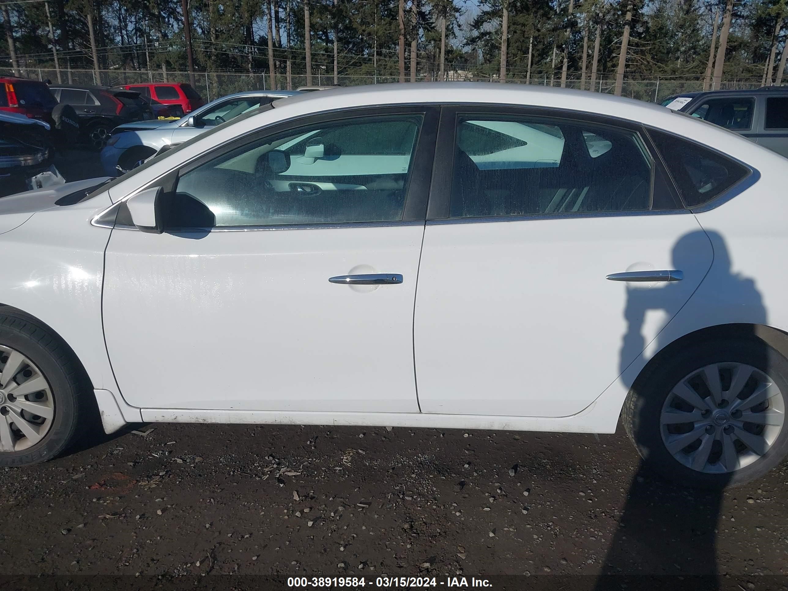 Photo 13 VIN: 3N1AB7AP2KY322377 - FORD FOCUS 