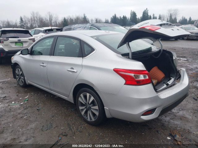 Photo 2 VIN: 3N1AB7AP2KY329555 - NISSAN SENTRA 