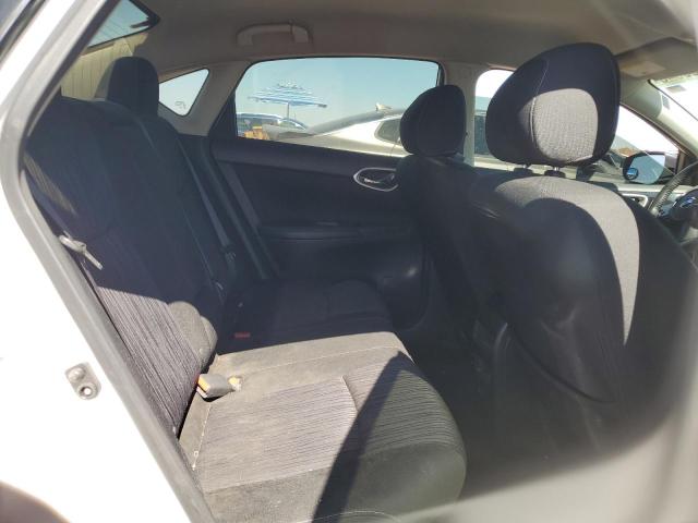 Photo 9 VIN: 3N1AB7AP2KY365813 - NISSAN SENTRA 