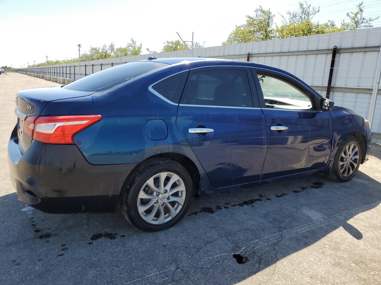 Photo 2 VIN: 3N1AB7AP2KY388654 - NISSAN SENTRA 