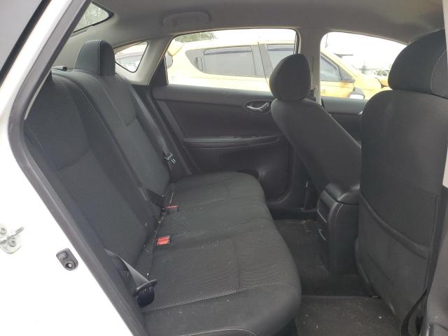 Photo 5 VIN: 3N1AB7AP2KY399945 - NISSAN SENTRA S 