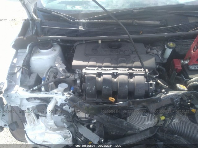 Photo 9 VIN: 3N1AB7AP2KY404691 - NISSAN SENTRA 