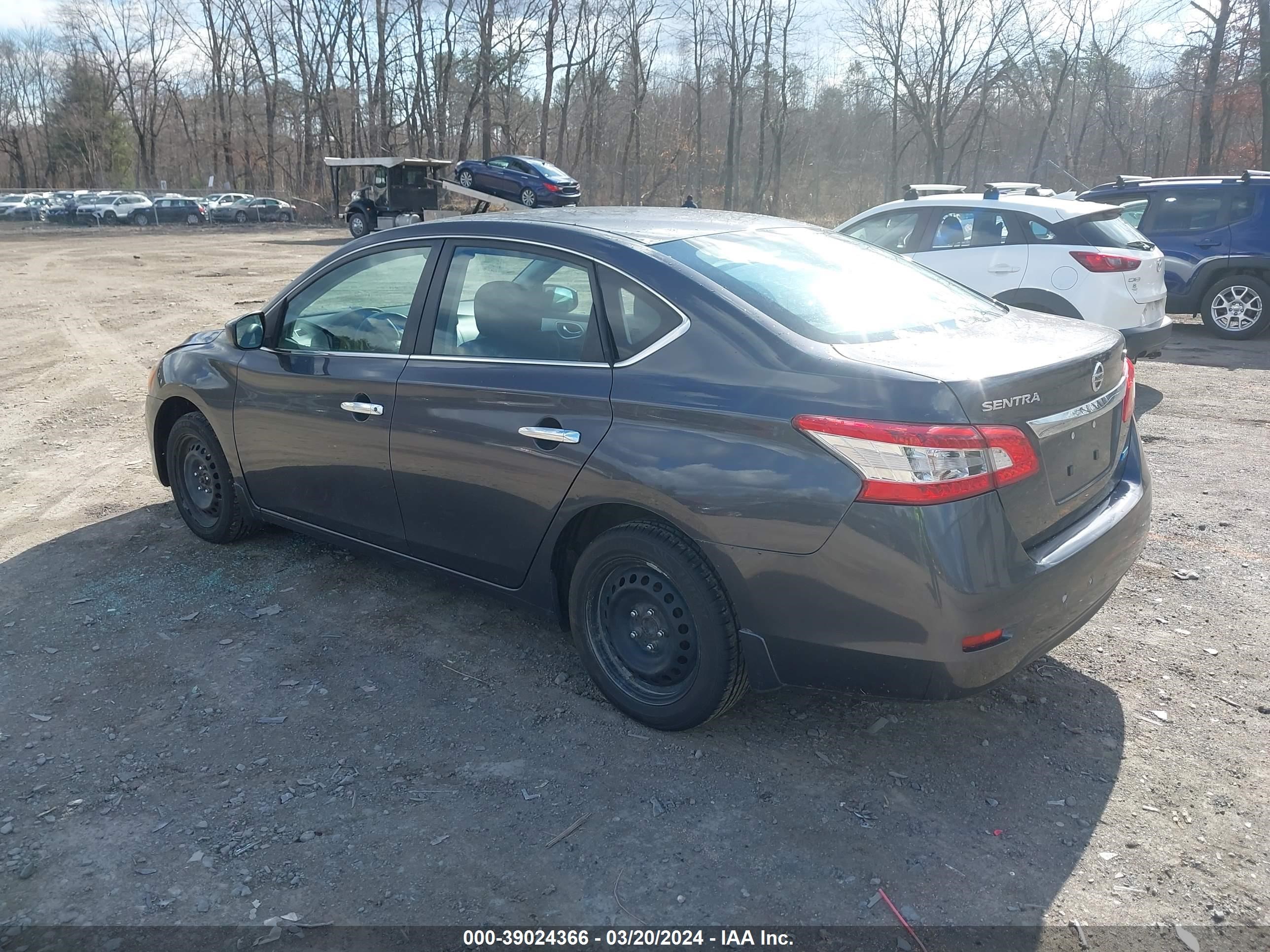 Photo 2 VIN: 3N1AB7AP3EY215777 - NISSAN SENTRA 