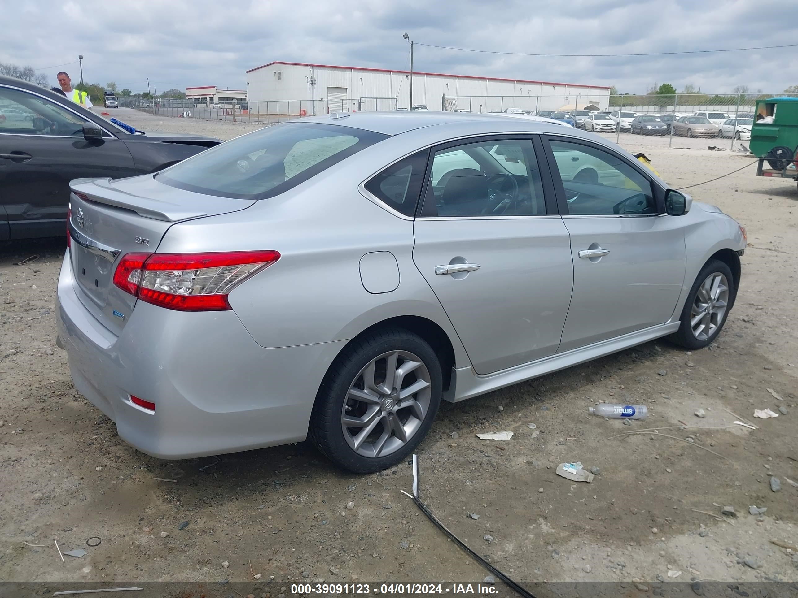 Photo 3 VIN: 3N1AB7AP3EY272559 - NISSAN SENTRA 