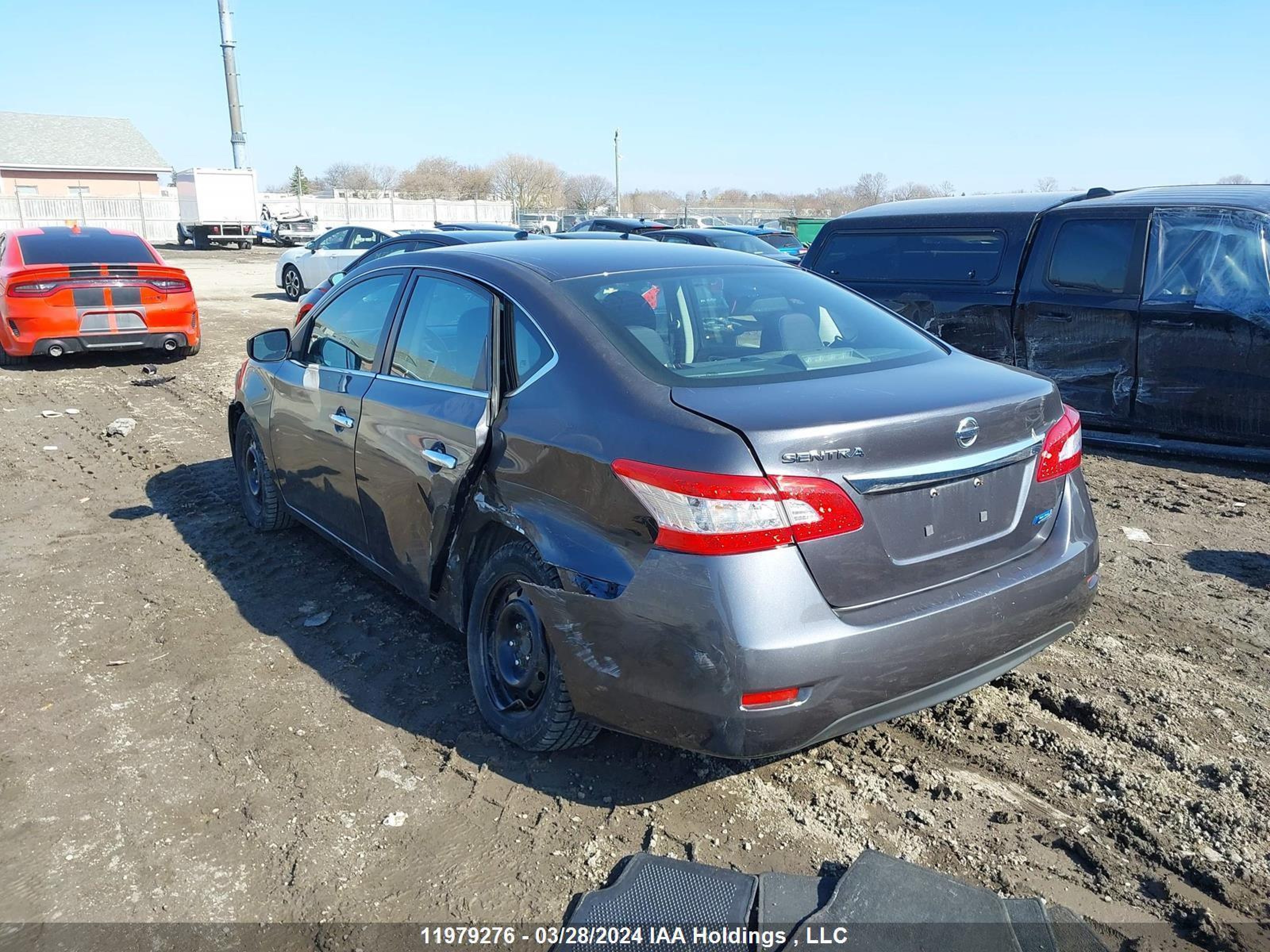 Photo 2 VIN: 3N1AB7AP3FL632699 - NISSAN SENTRA 