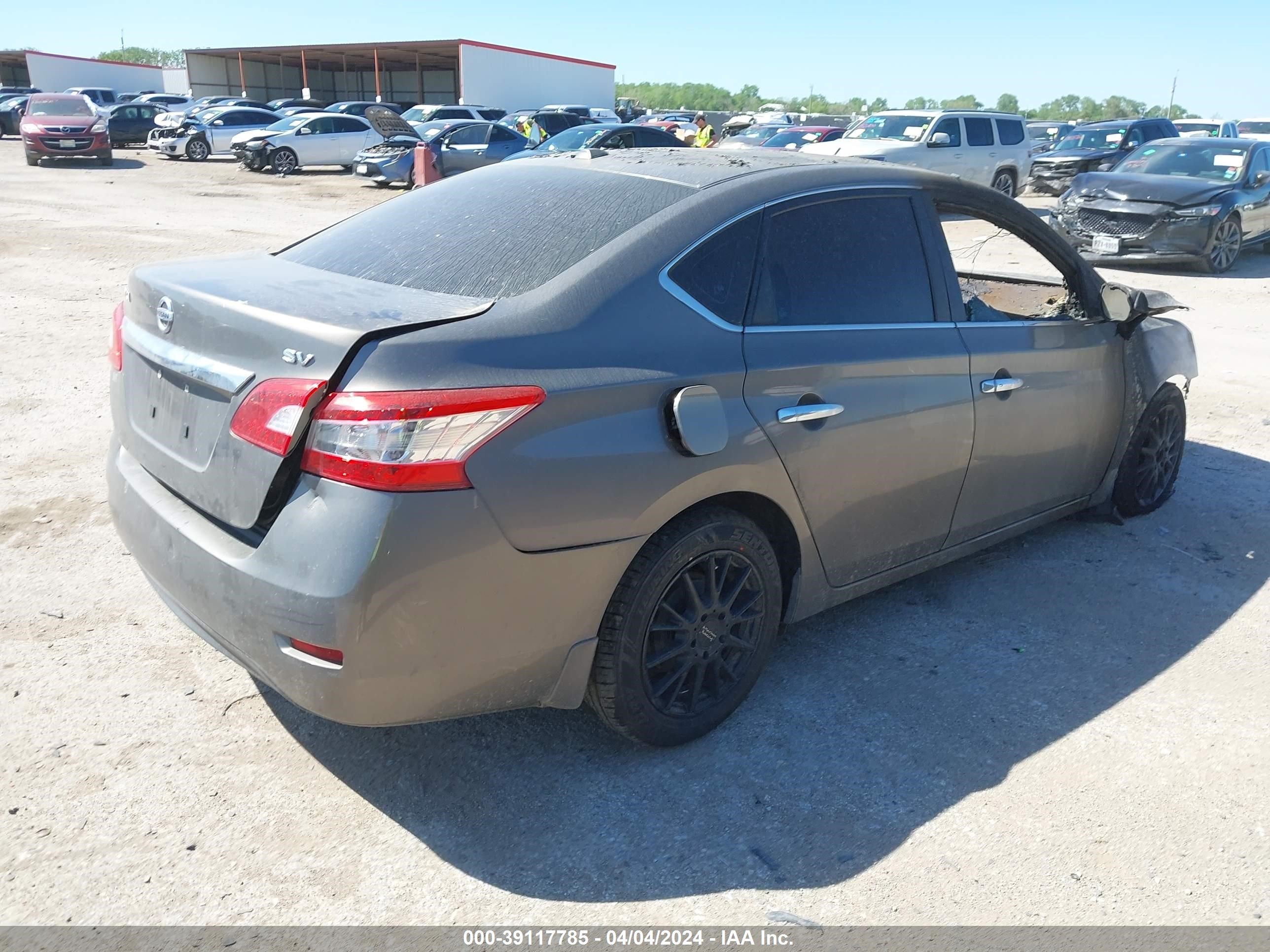 Photo 3 VIN: 3N1AB7AP3FL637482 - NISSAN SENTRA 