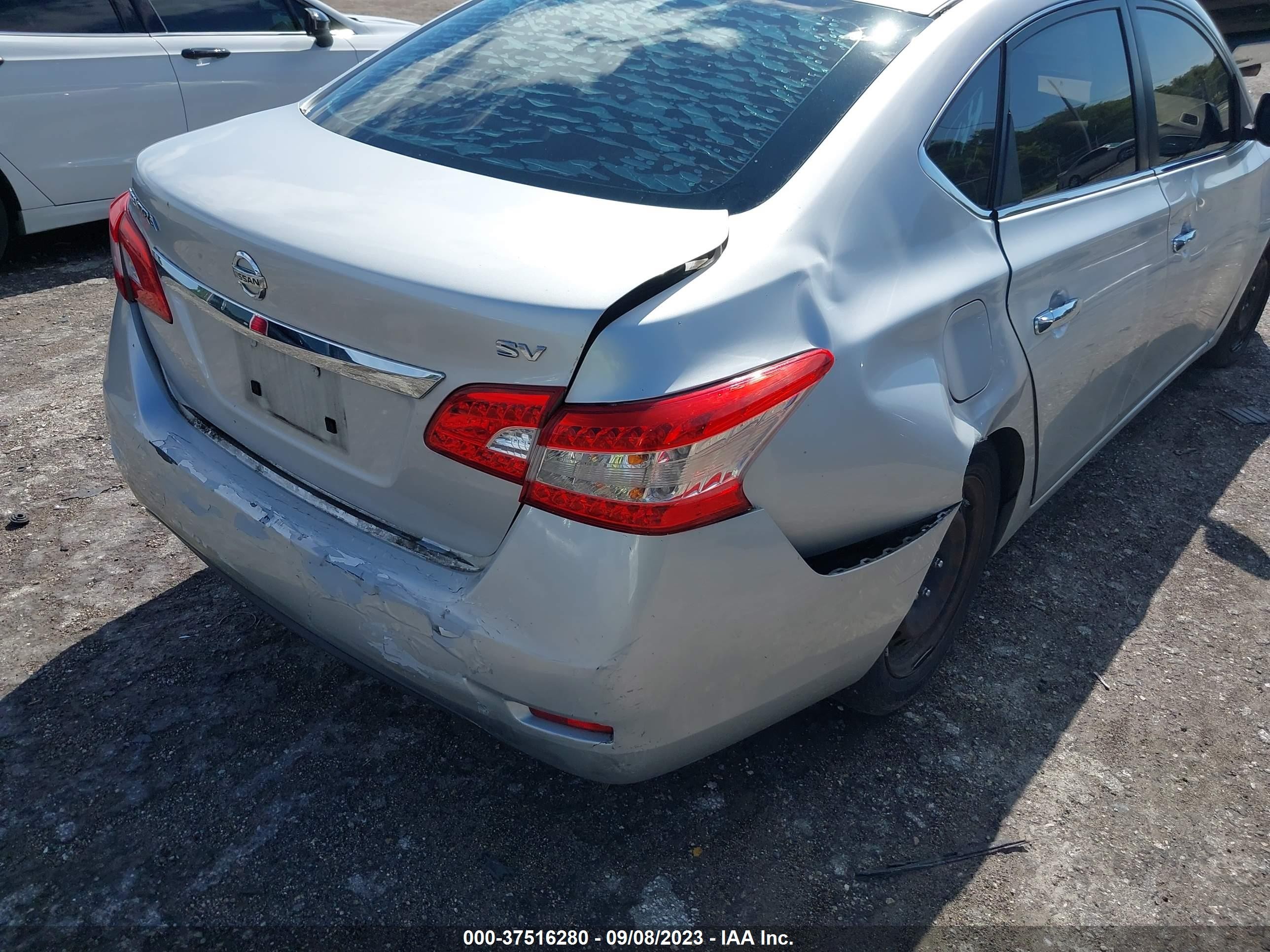 Photo 5 VIN: 3N1AB7AP3FL665153 - NISSAN SENTRA 