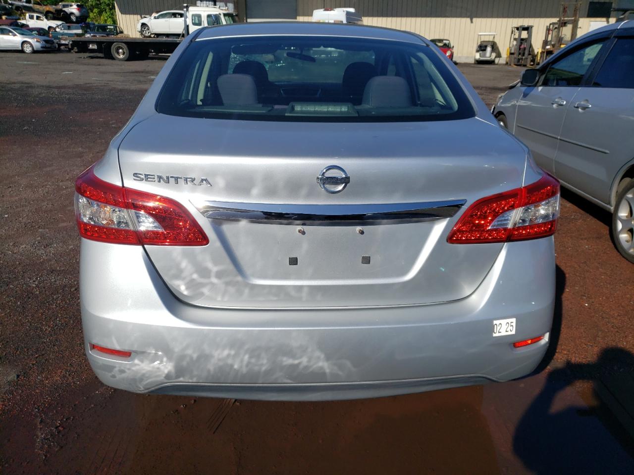 Photo 5 VIN: 3N1AB7AP3FY358455 - NISSAN SENTRA 