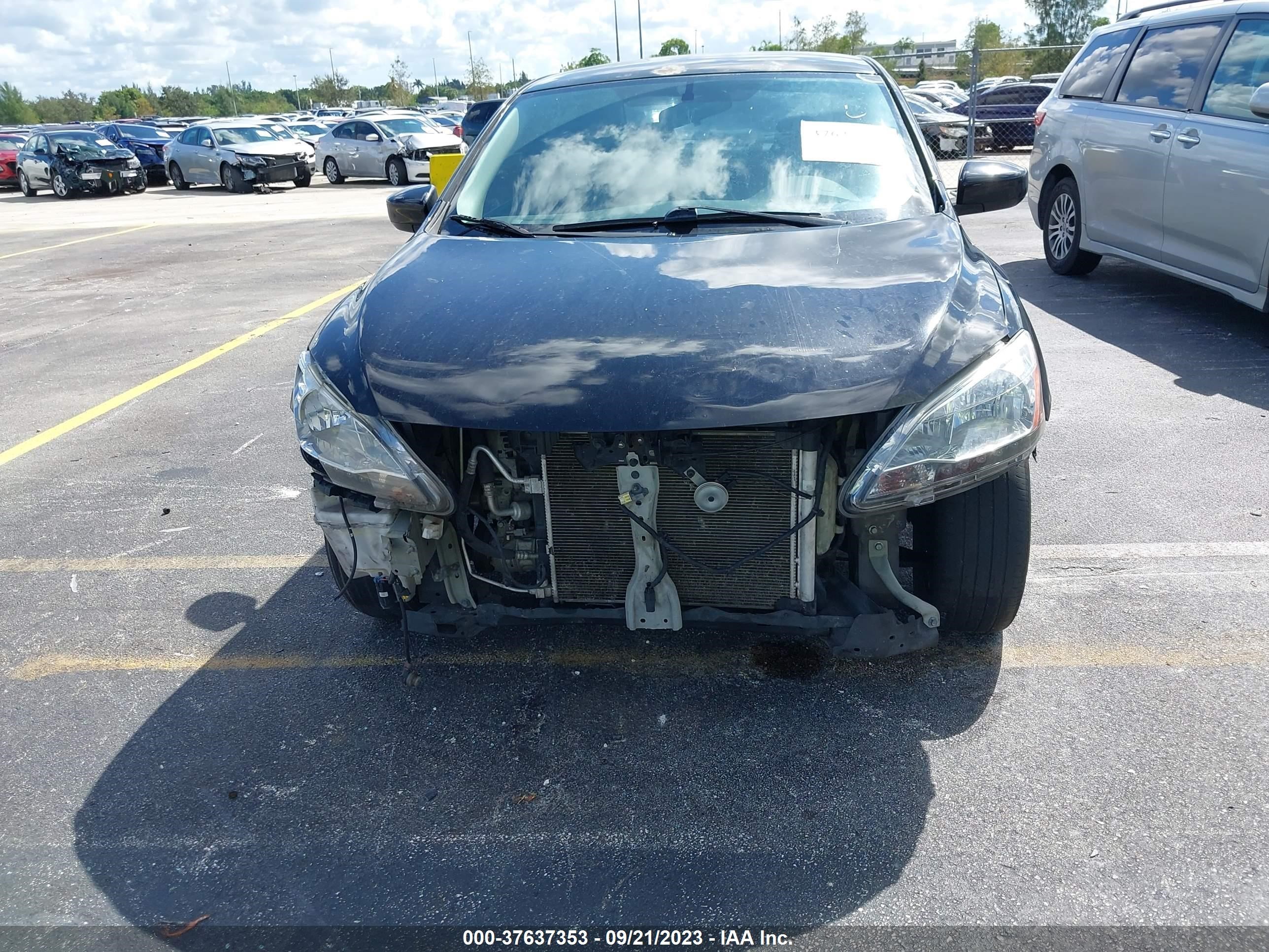 Photo 5 VIN: 3N1AB7AP3FY363011 - NISSAN SENTRA 