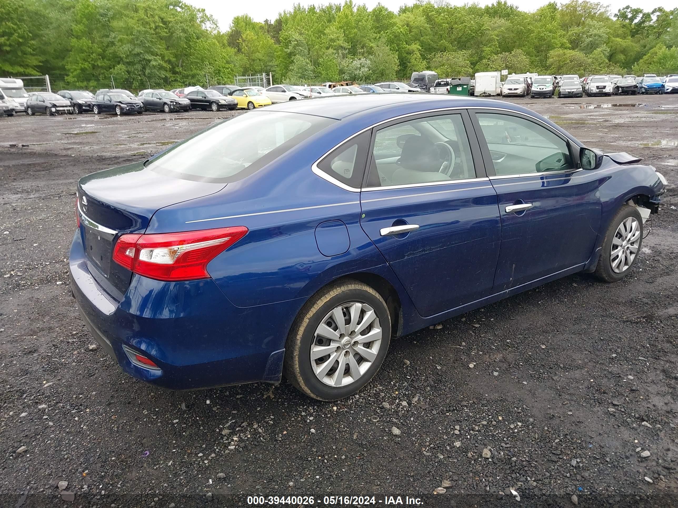 Photo 3 VIN: 3N1AB7AP3GY247261 - NISSAN SENTRA 