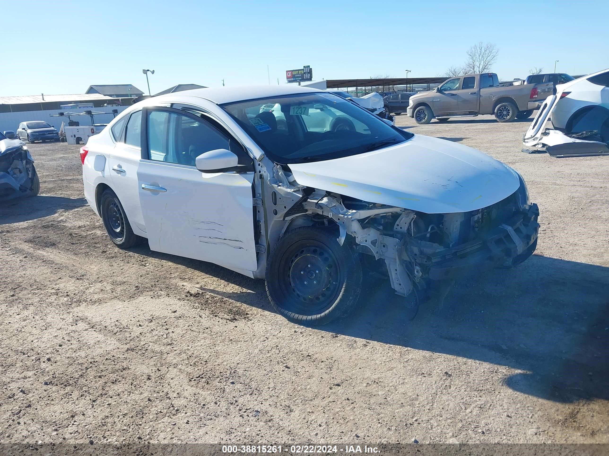 Photo 0 VIN: 3N1AB7AP3GY291972 - NISSAN SENTRA 