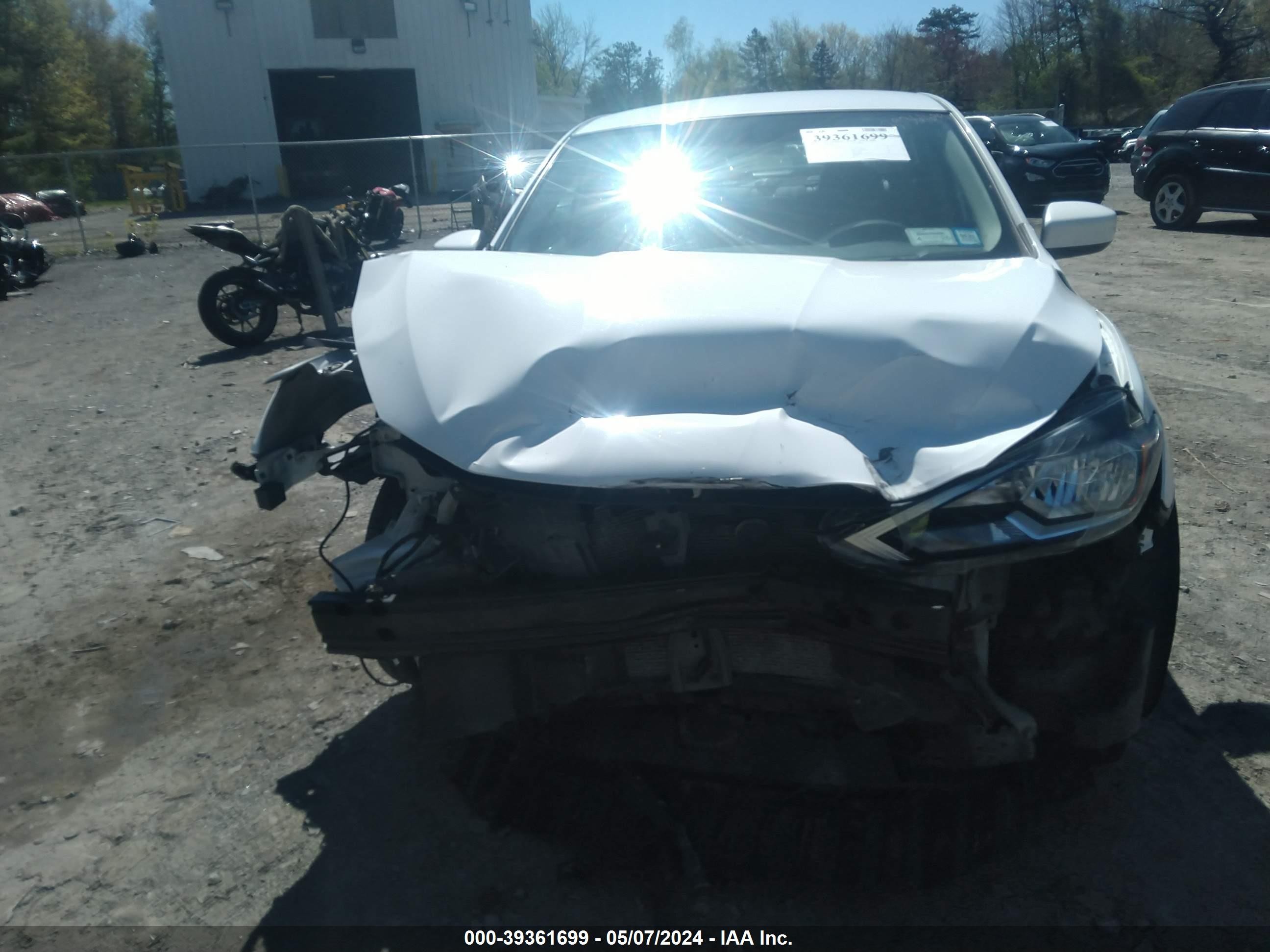 Photo 5 VIN: 3N1AB7AP3GY308768 - NISSAN SENTRA 