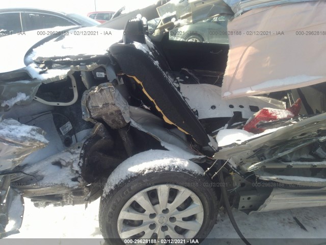 Photo 5 VIN: 3N1AB7AP3GY325716 - NISSAN SENTRA 