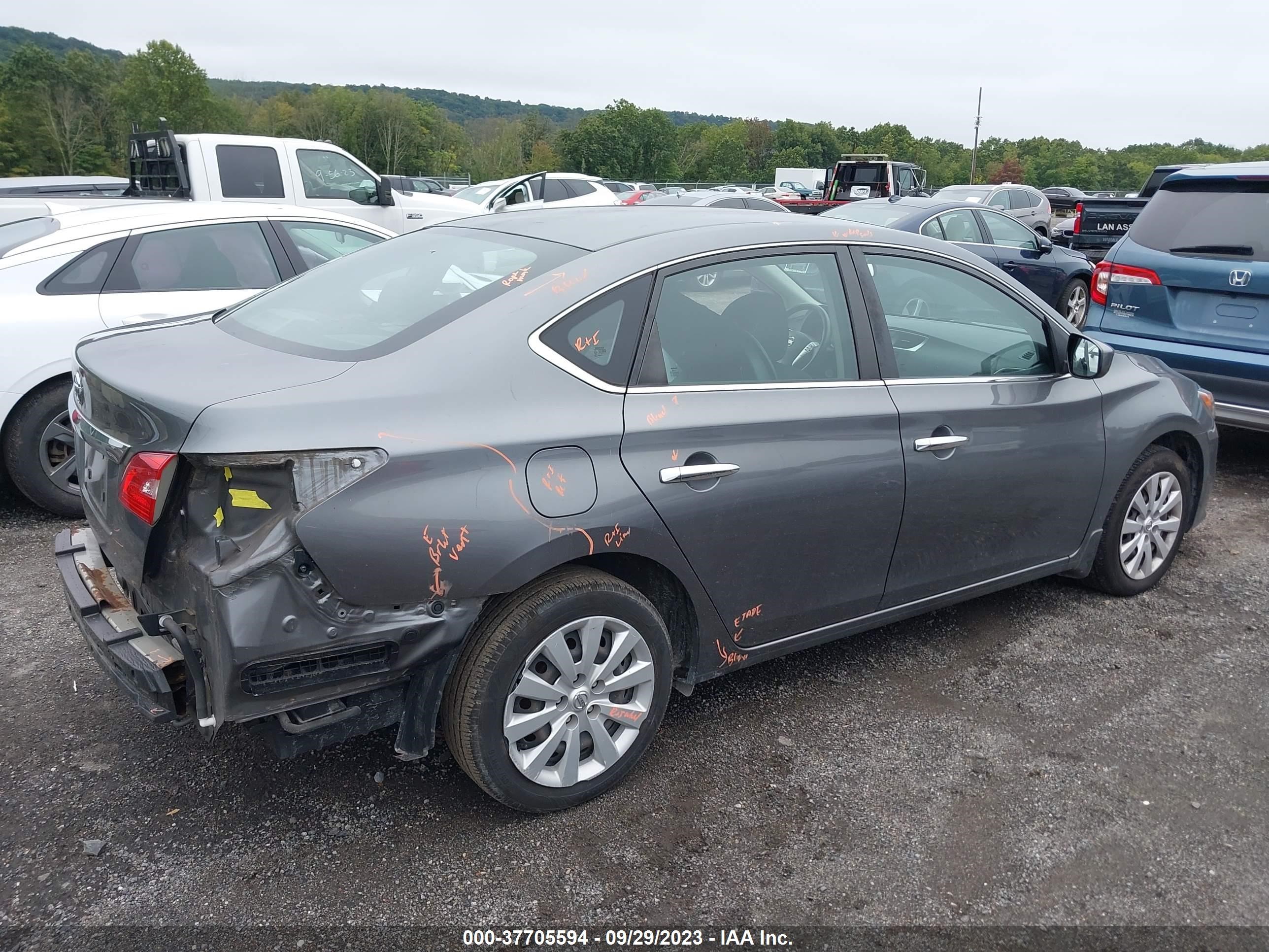 Photo 3 VIN: 3N1AB7AP3GY332133 - NISSAN SENTRA 