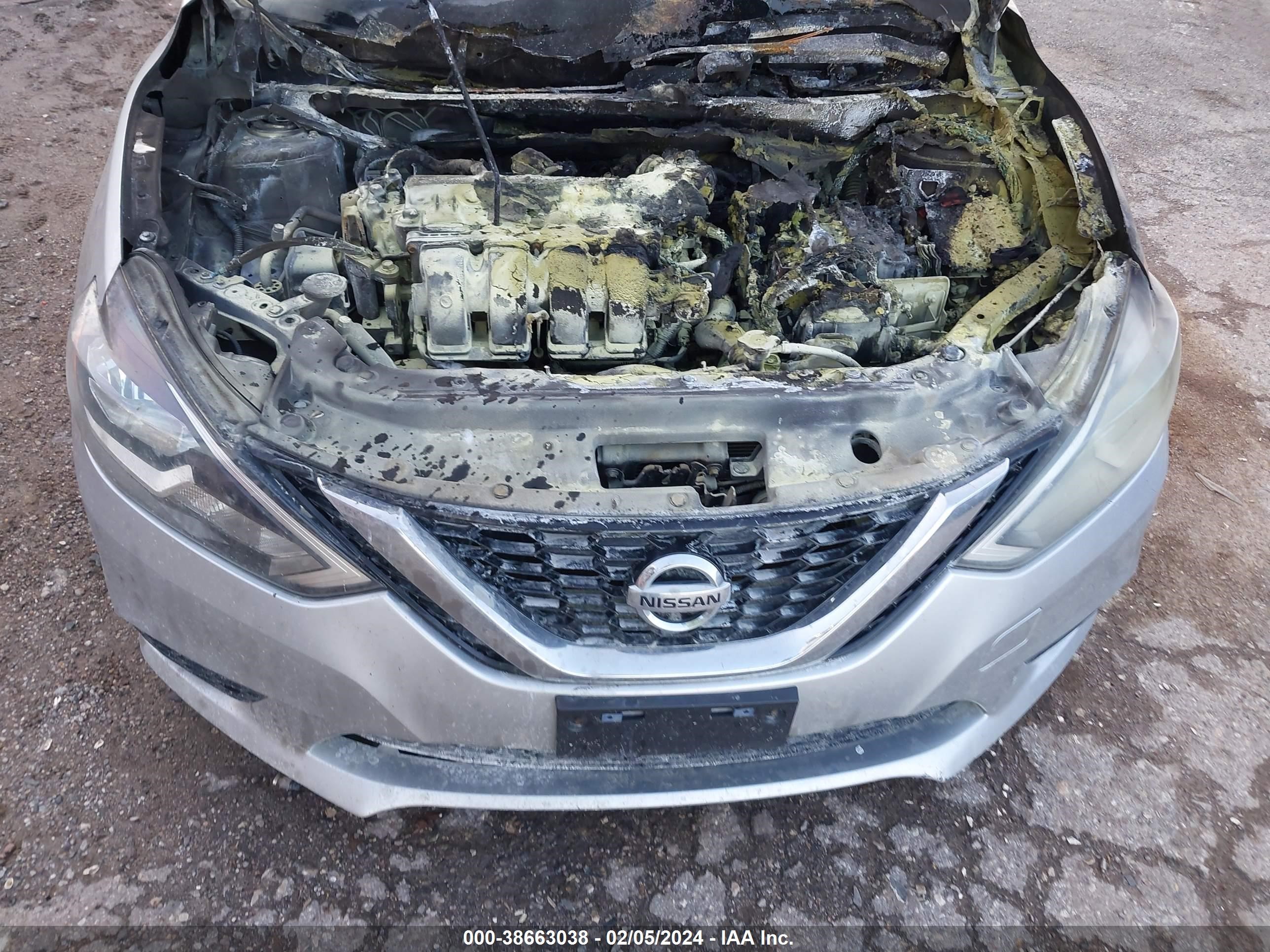 Photo 9 VIN: 3N1AB7AP3HY253188 - NISSAN SENTRA 