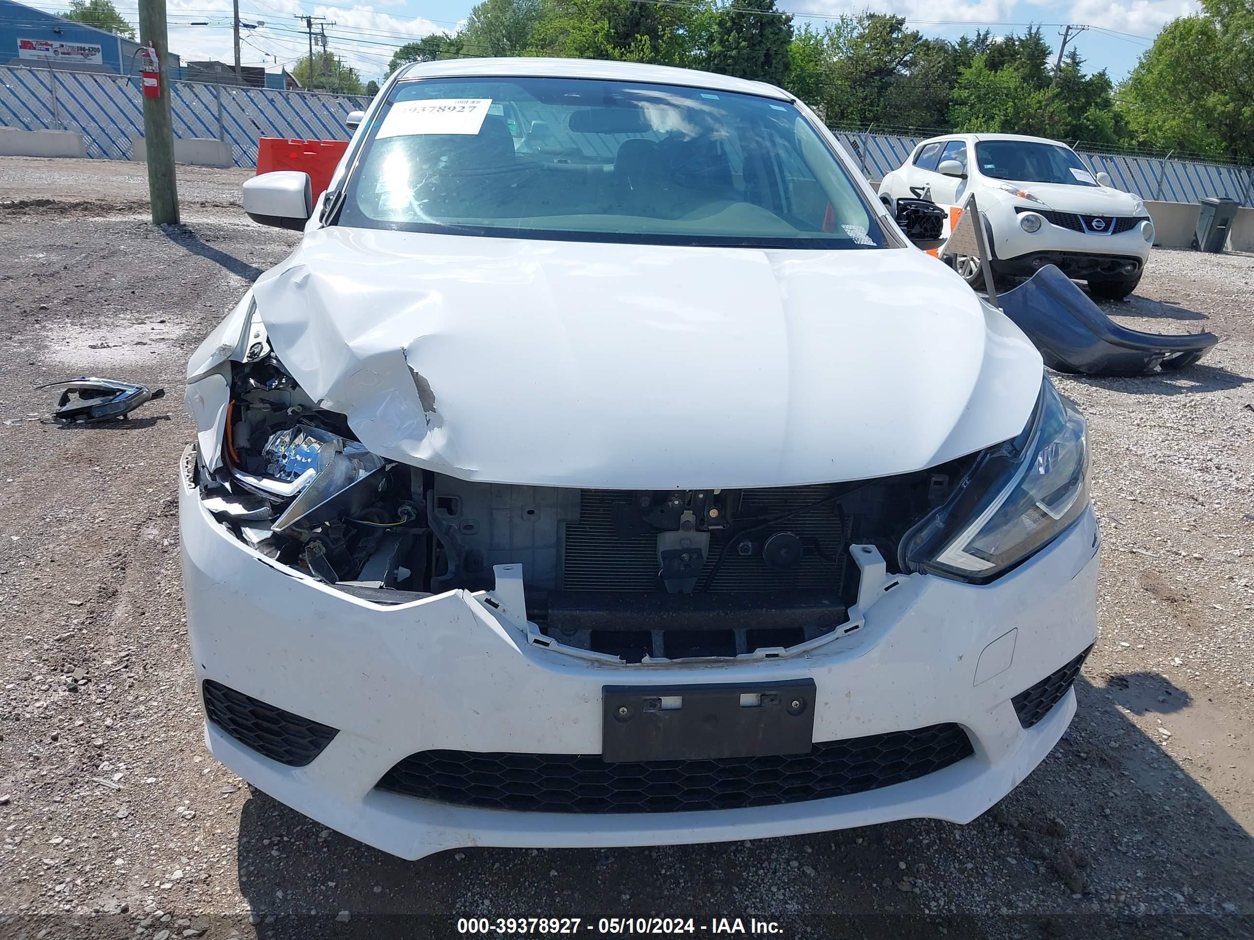 Photo 5 VIN: 3N1AB7AP3HY282772 - NISSAN SENTRA 