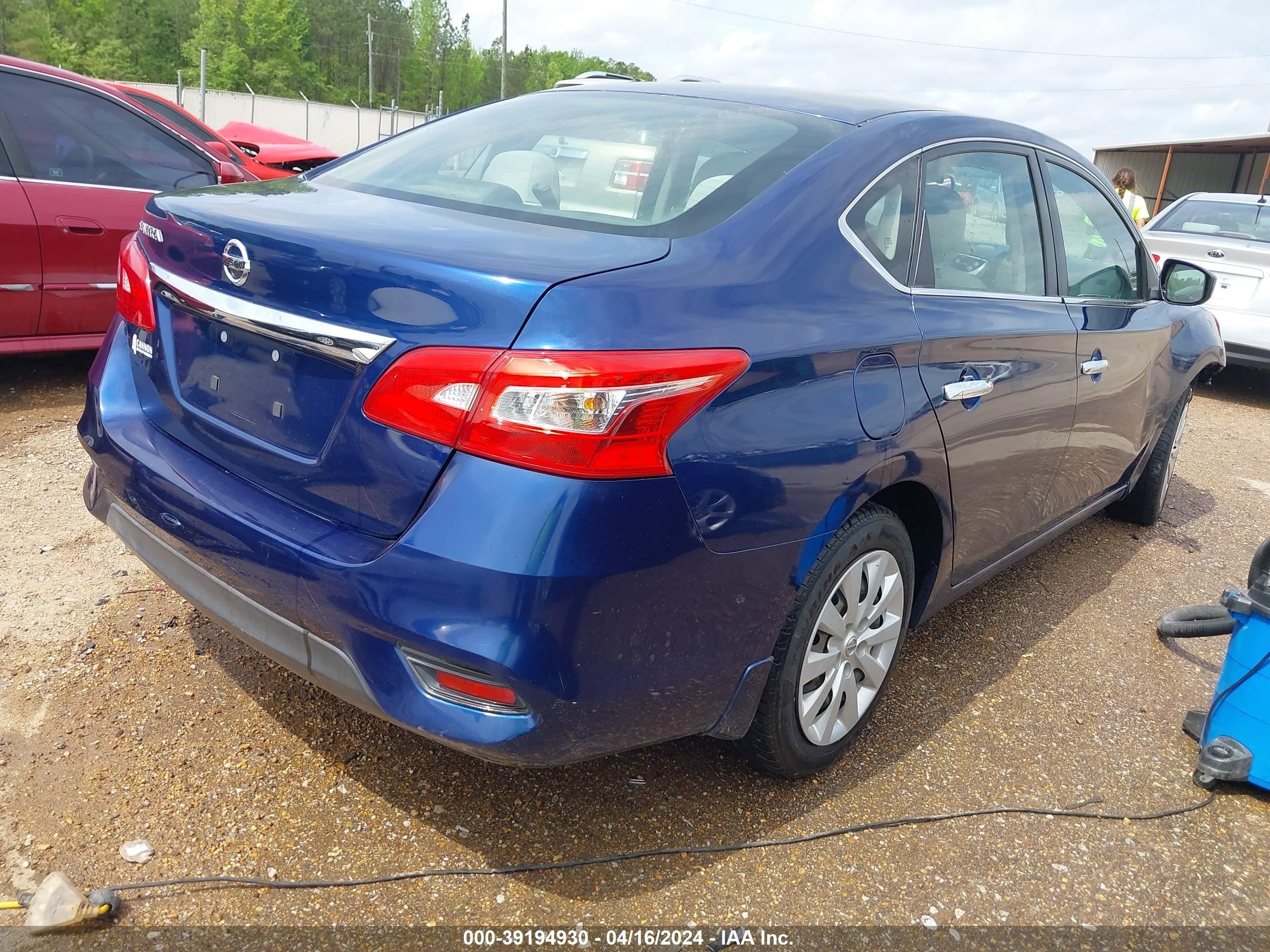 Photo 3 VIN: 3N1AB7AP3HY290970 - NISSAN SENTRA 