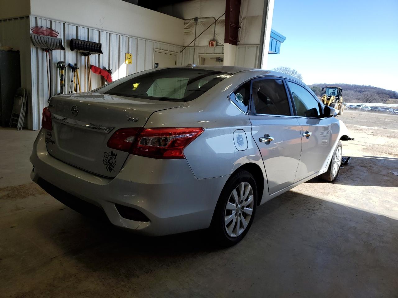 Photo 2 VIN: 3N1AB7AP3HY292833 - NISSAN SENTRA 