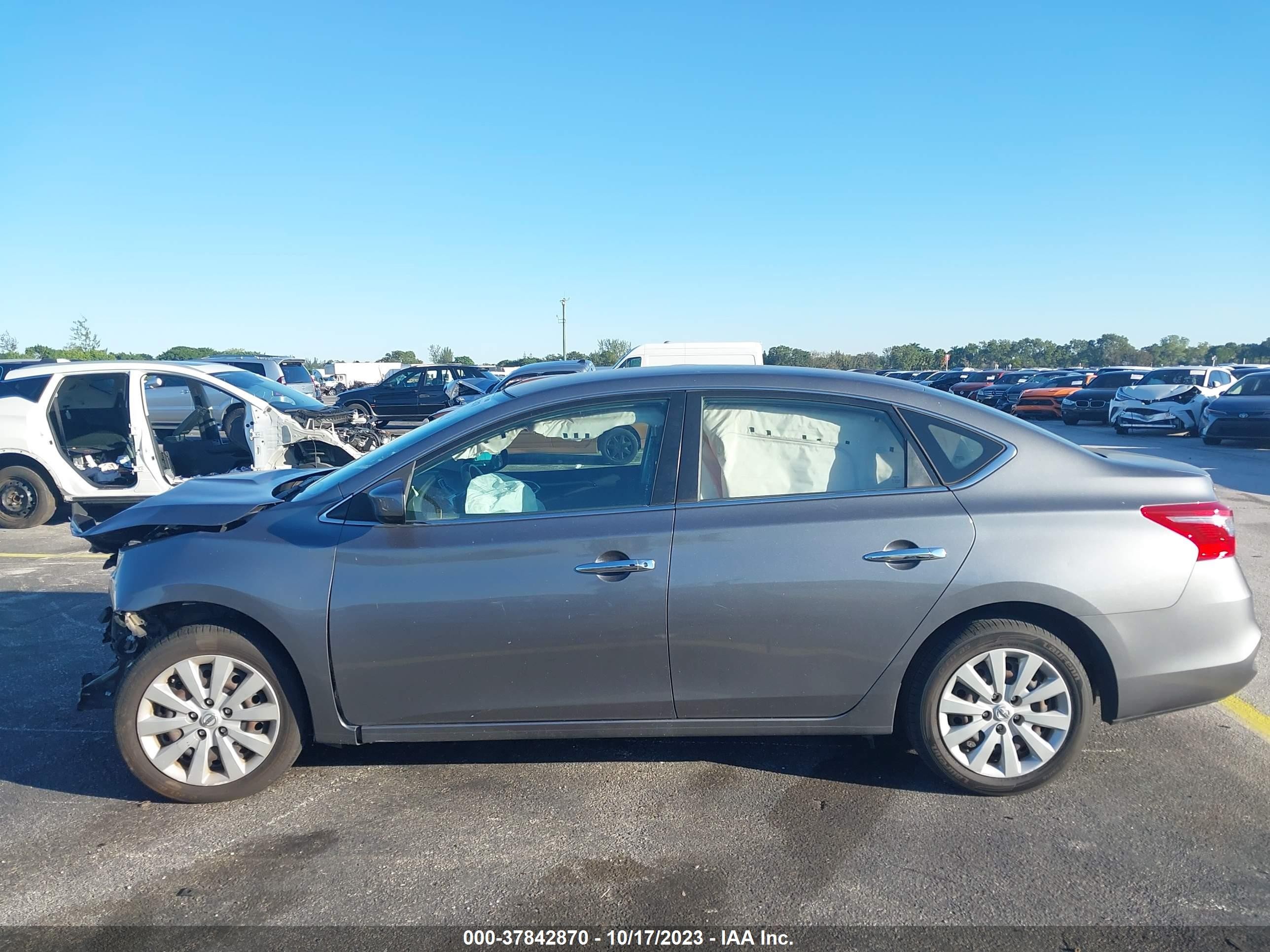 Photo 13 VIN: 3N1AB7AP3HY341352 - NISSAN SENTRA 