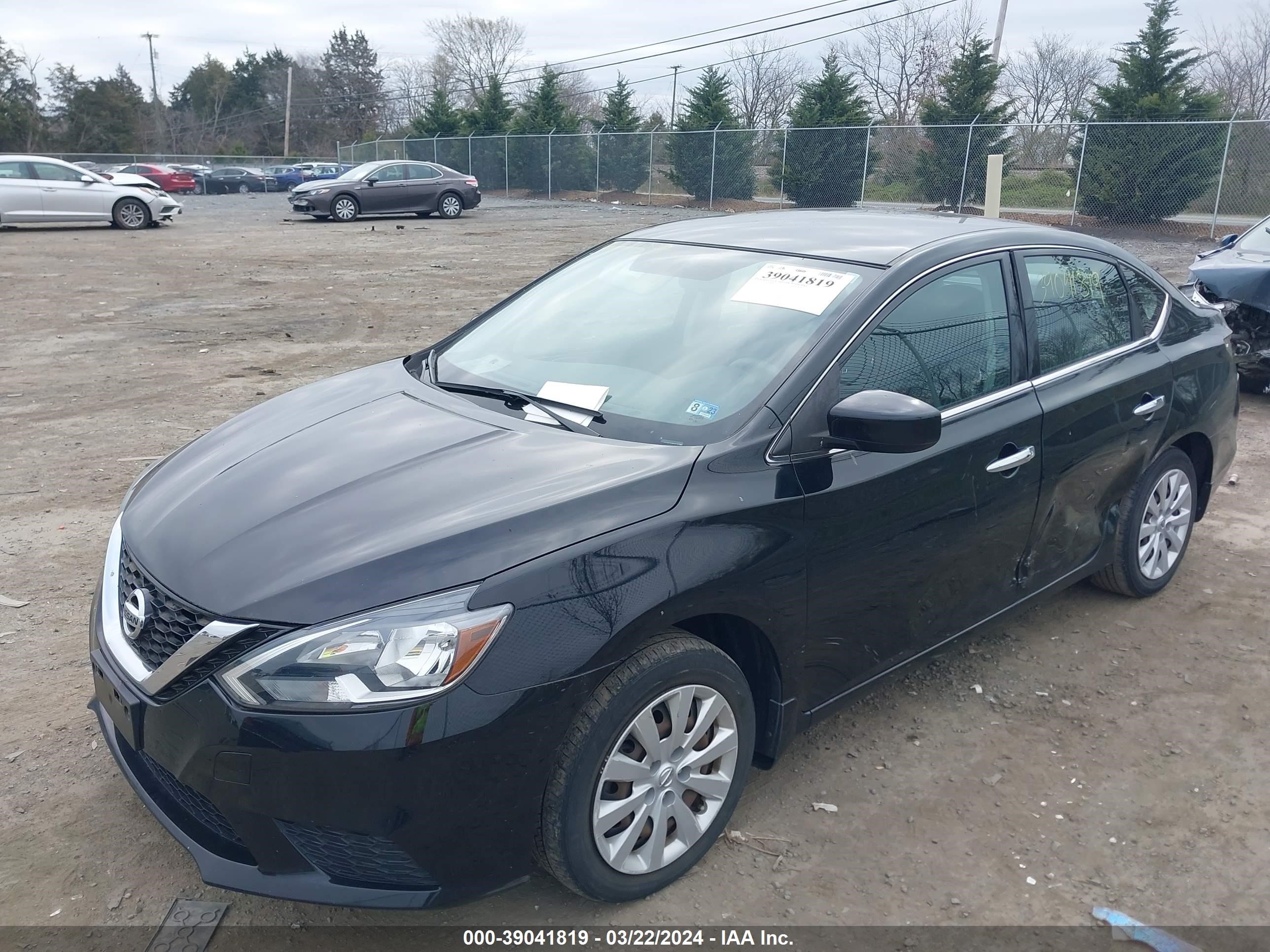 Photo 1 VIN: 3N1AB7AP3HY377641 - NISSAN SENTRA 