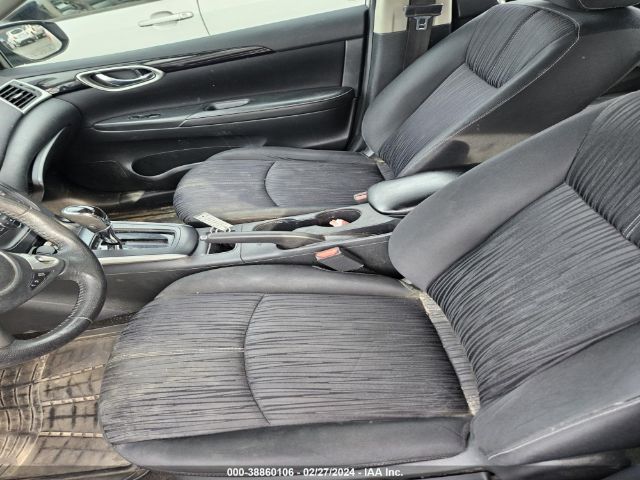 Photo 4 VIN: 3N1AB7AP3JL647972 - NISSAN SENTRA 