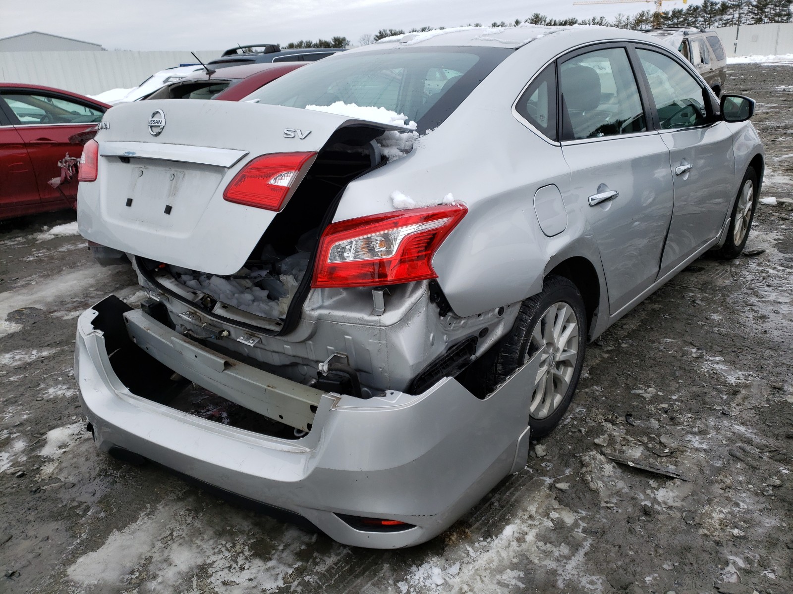 Photo 3 VIN: 3N1AB7AP3JL664075 - NISSAN SENTRA S 